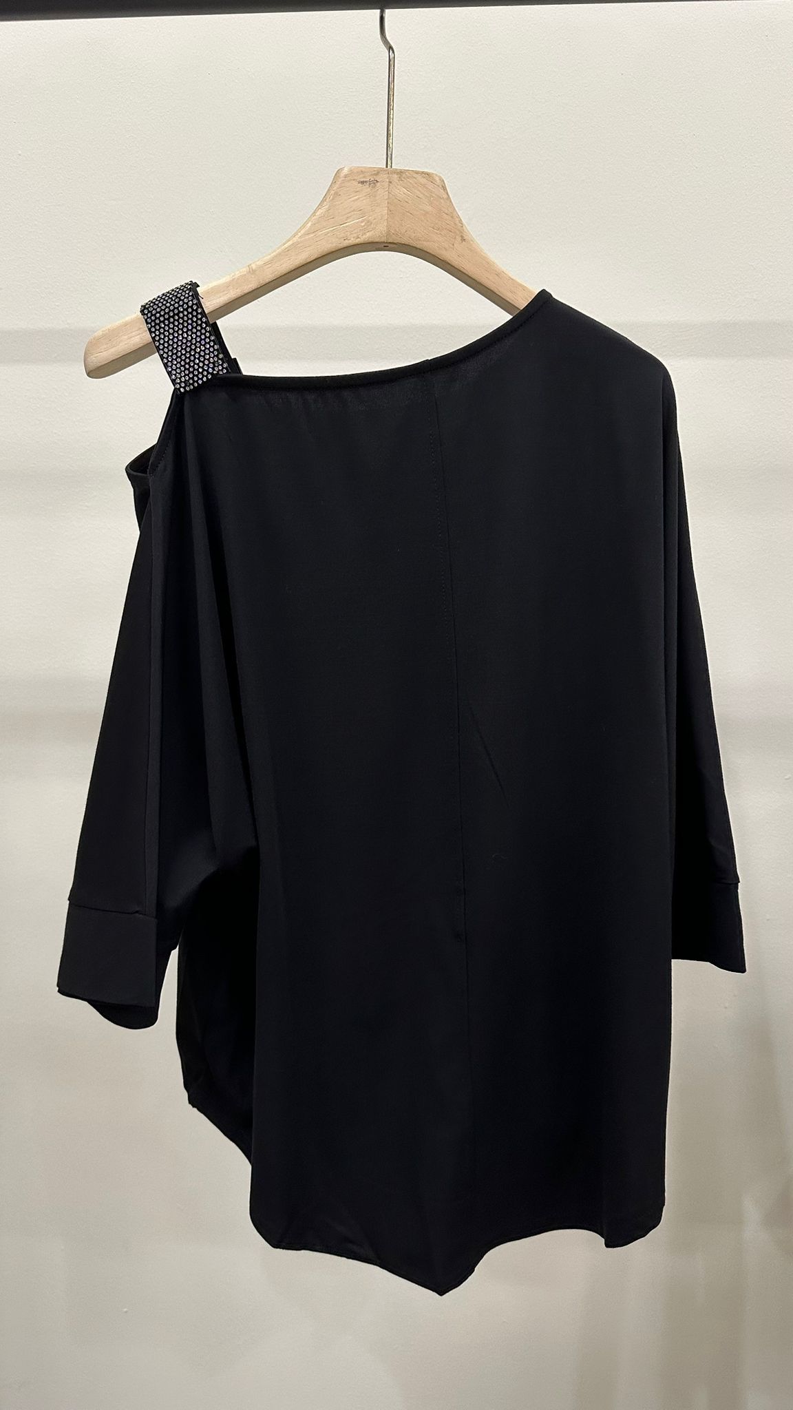 (D3943)Top