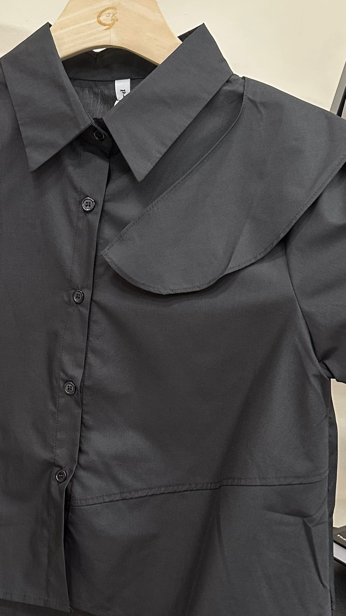 (D3947)Top