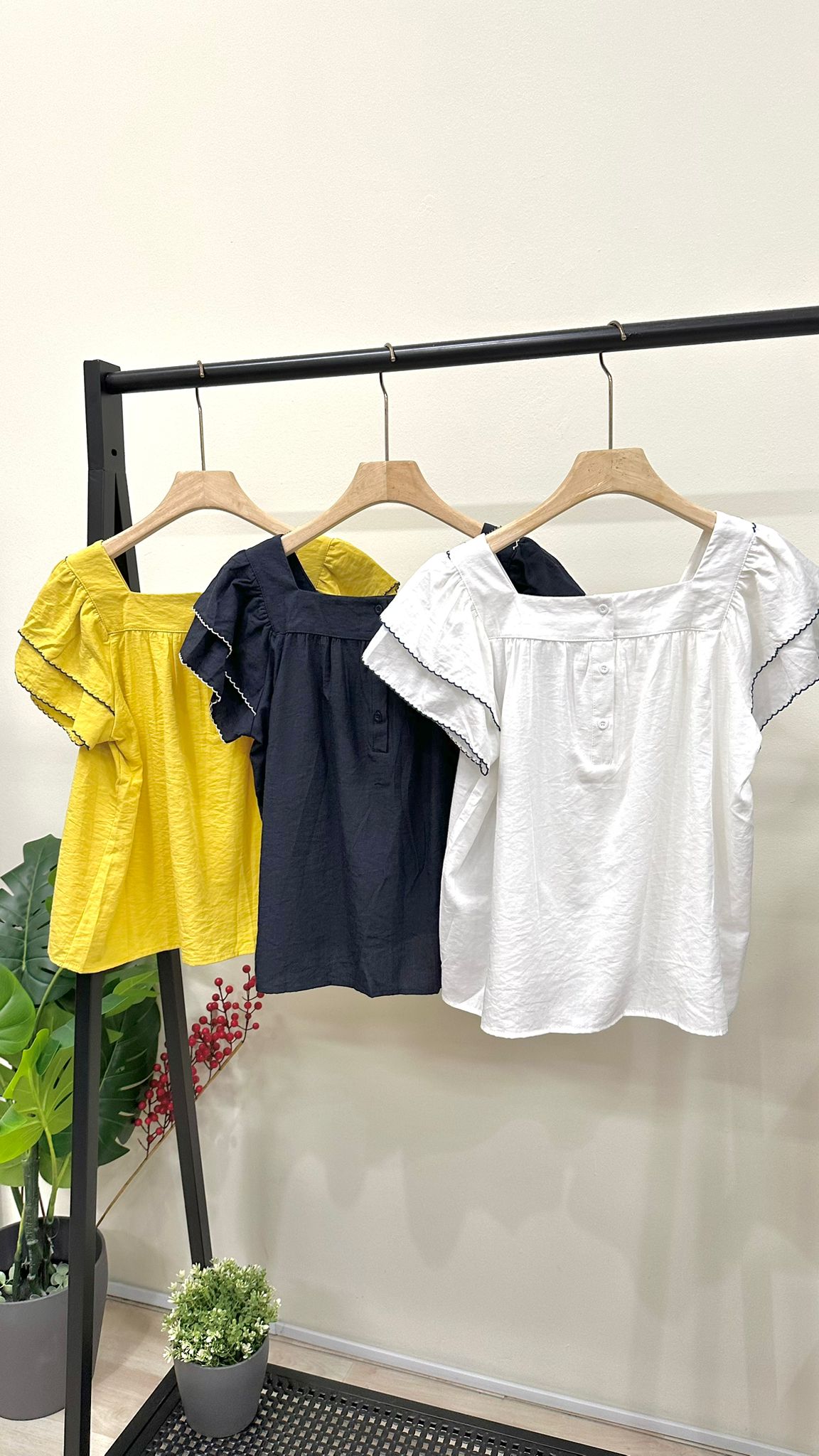 (D3951)Top