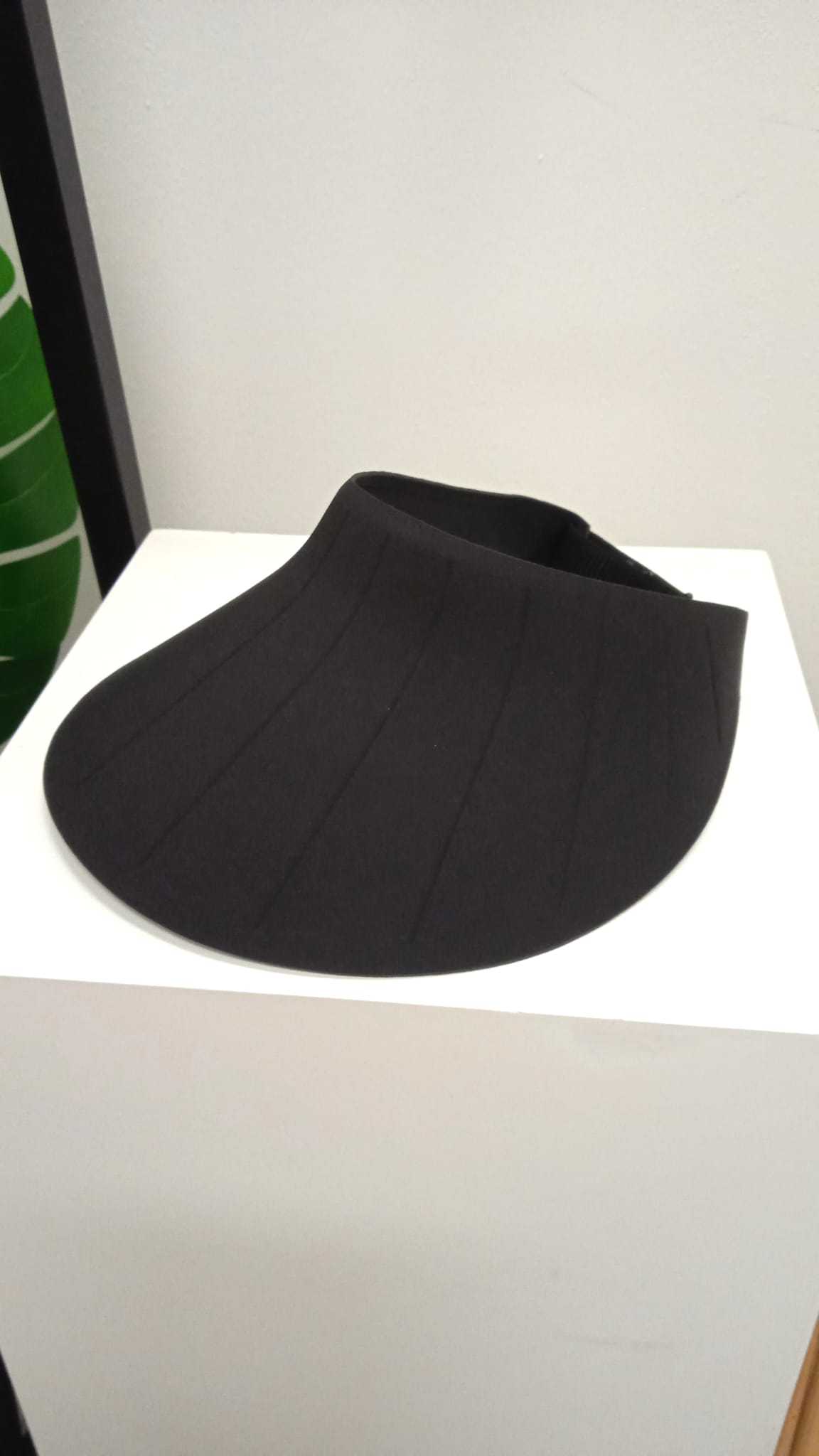 (D4)Visor Hat