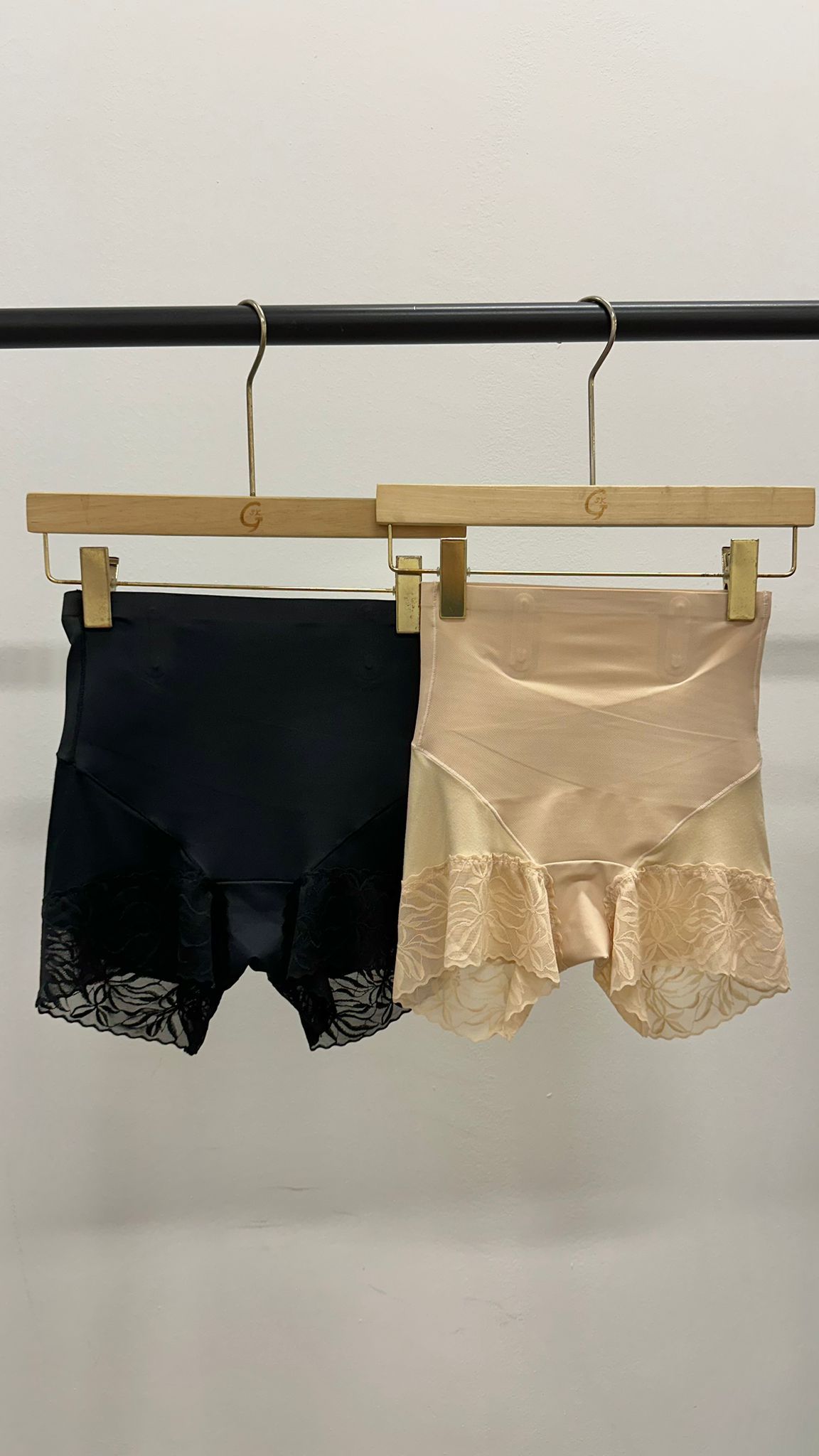 (D4)Pants