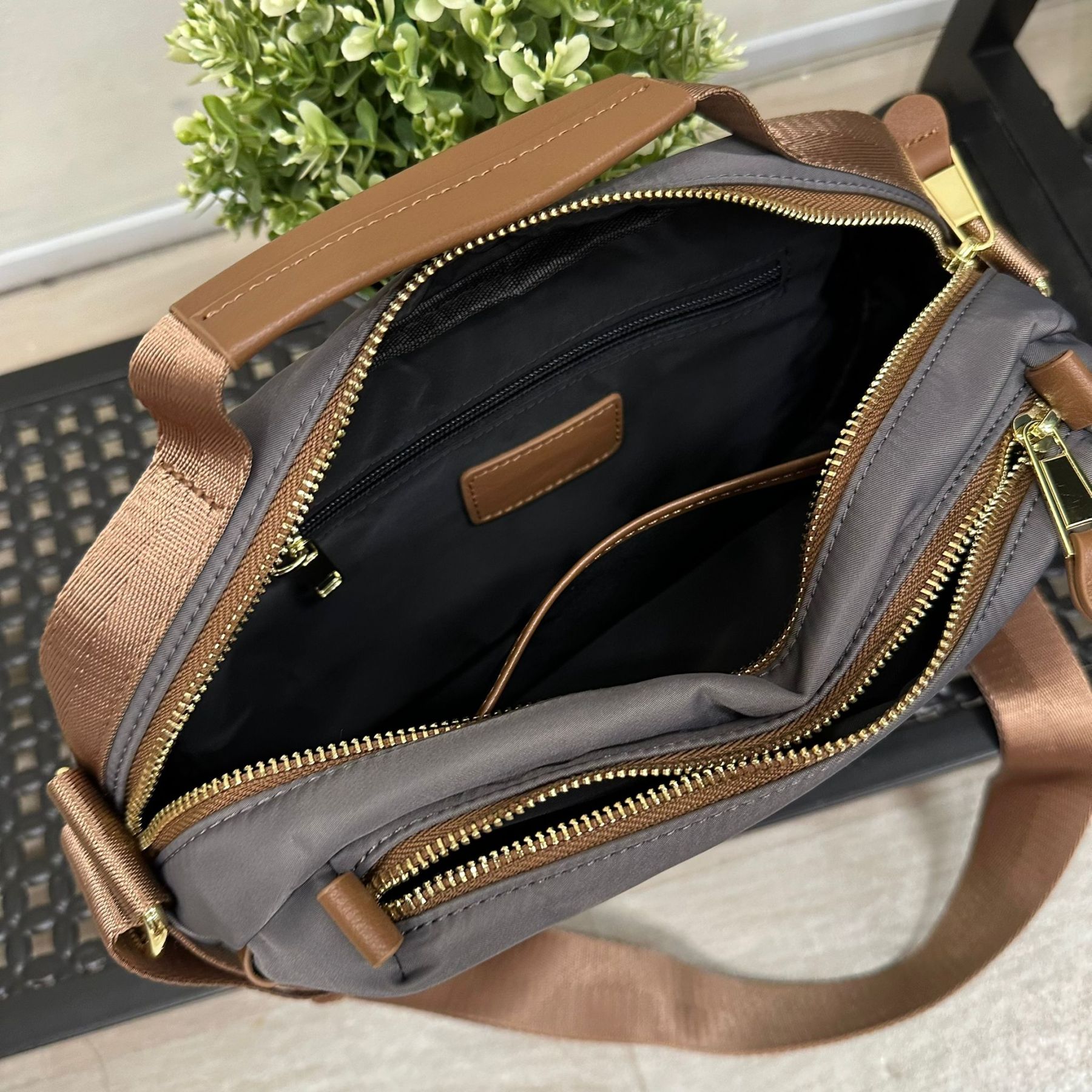 (D402)Bag