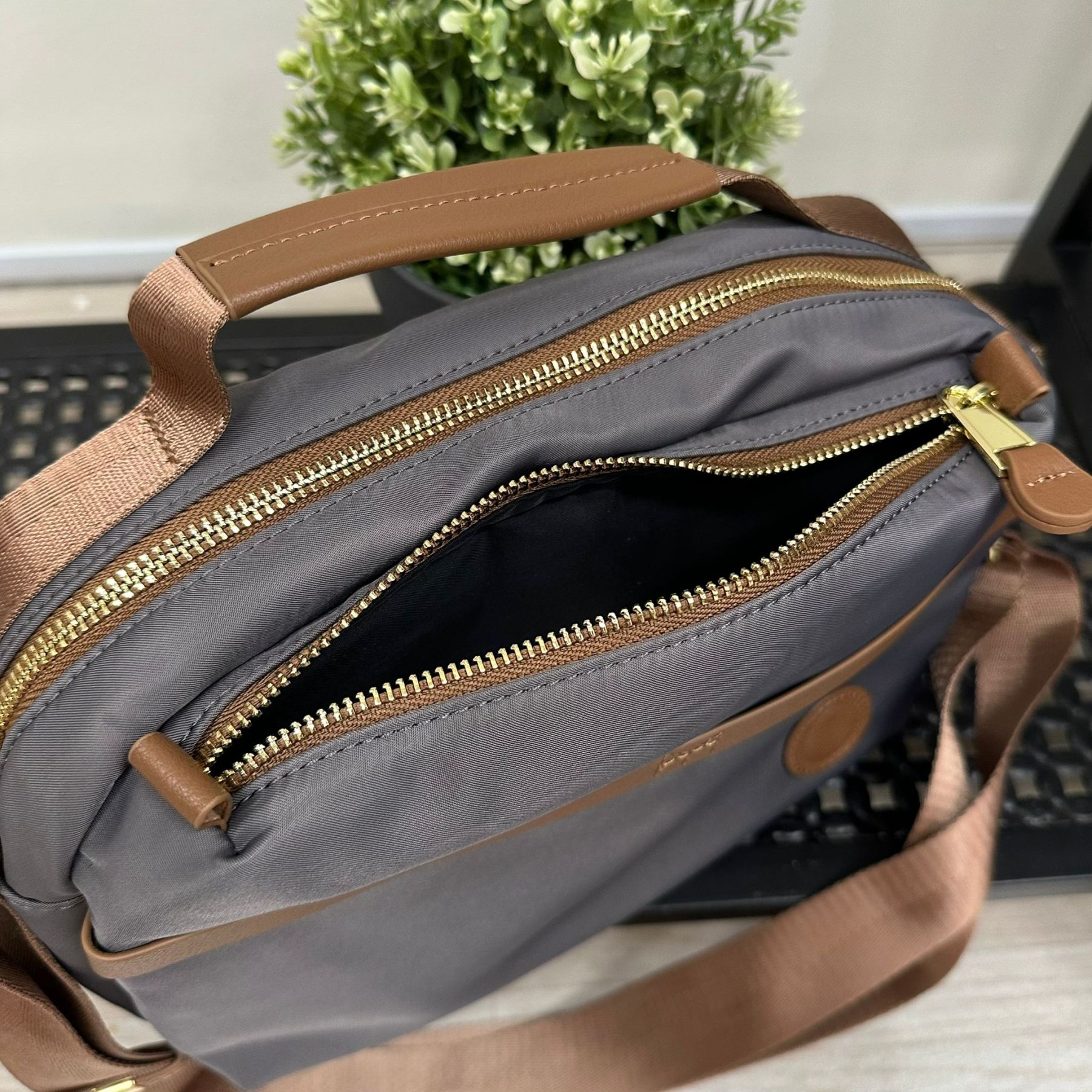 (D402)Bag