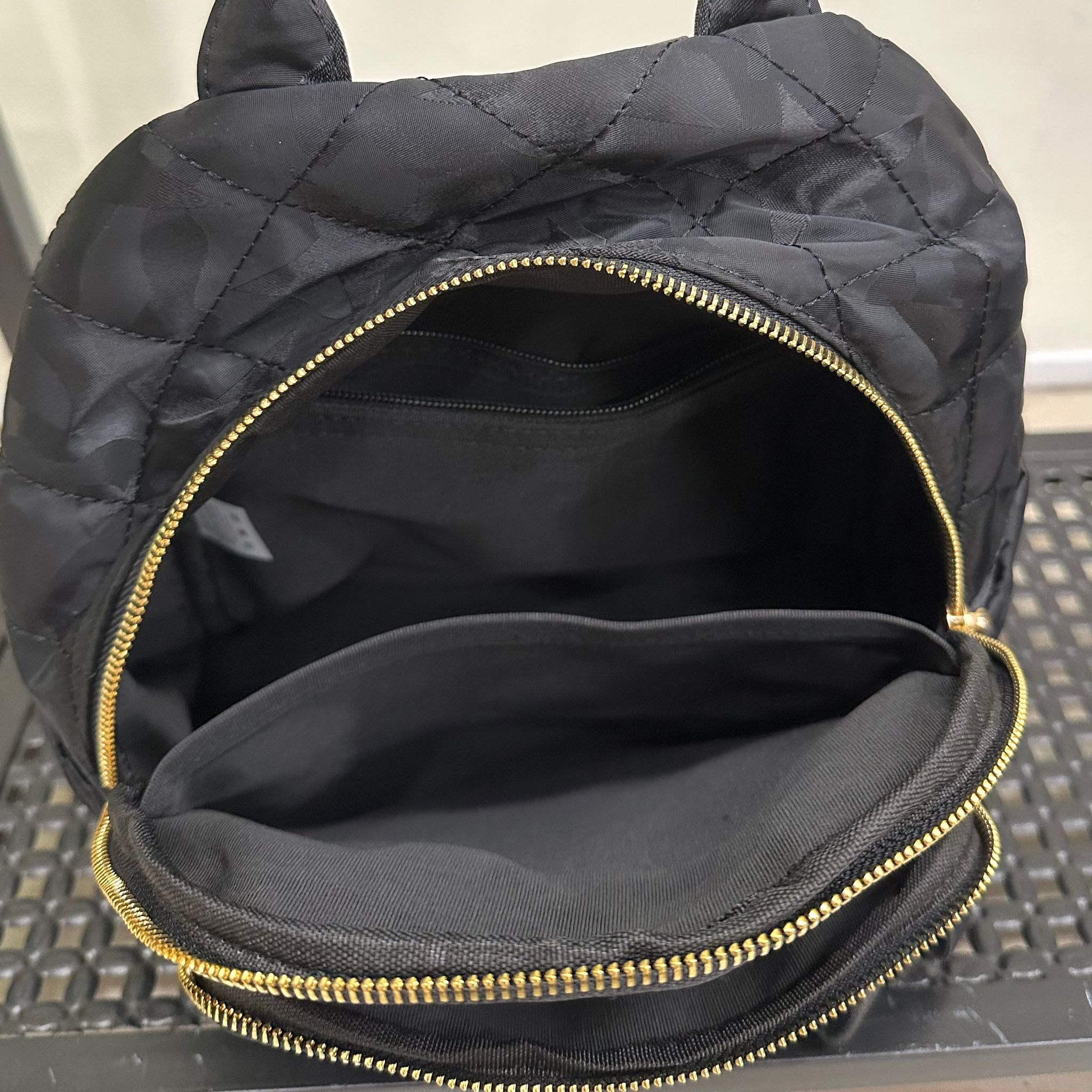 (D404)Bag