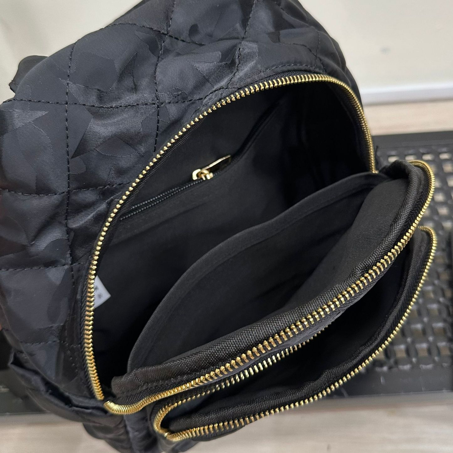 (D404)Bag