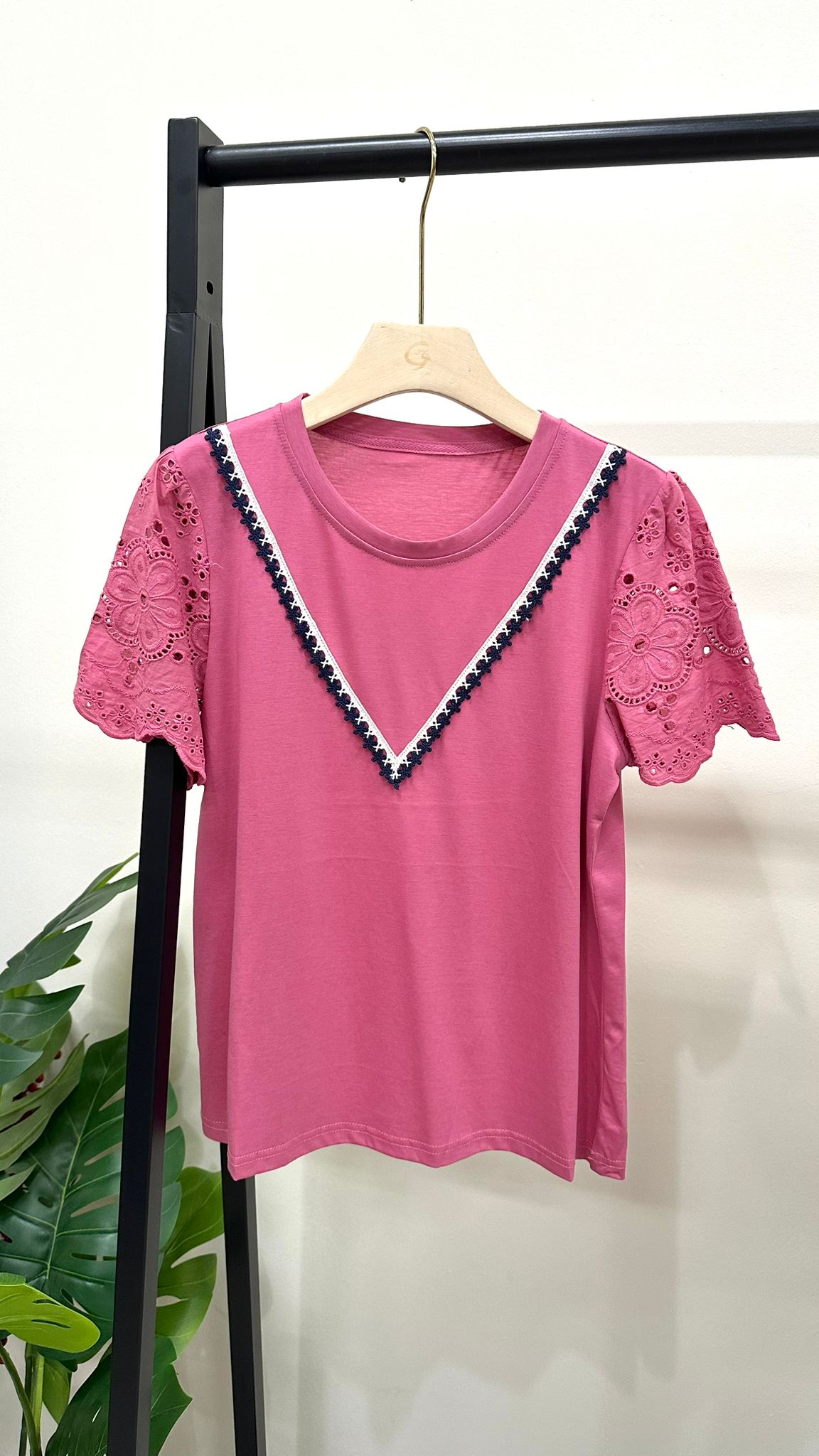 (D4042)Top