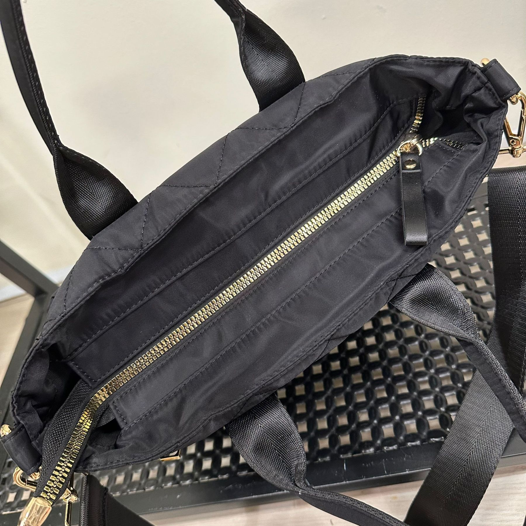 (D405)Bag