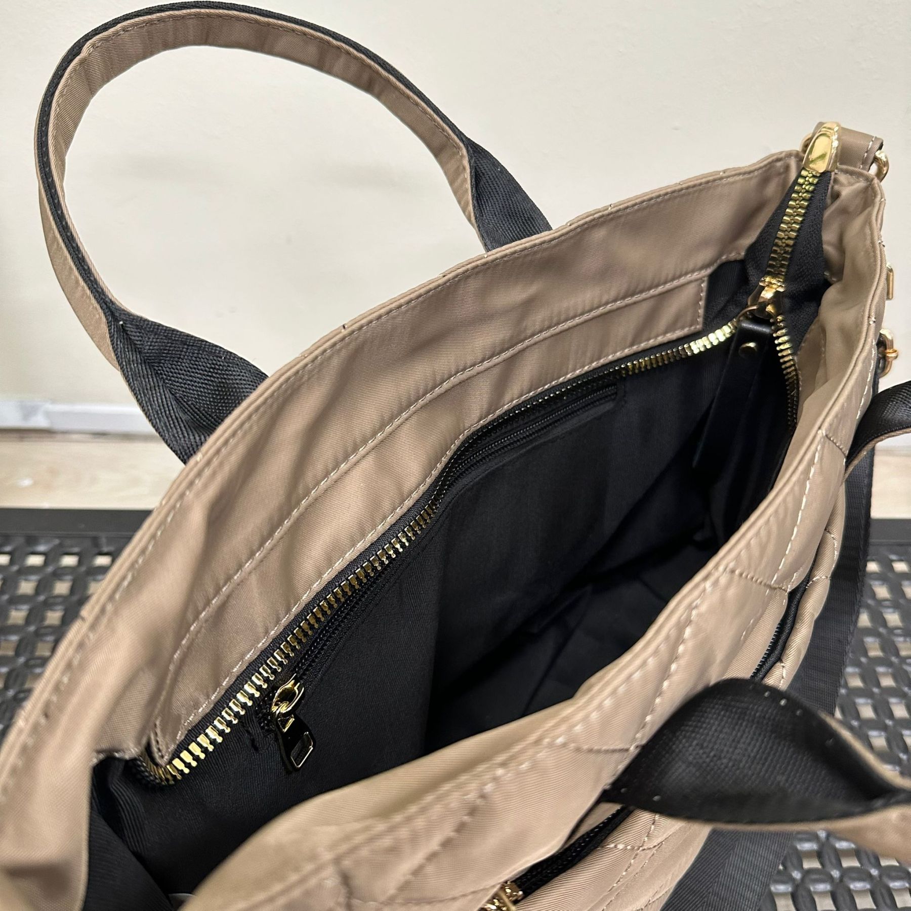 (D405)Bag