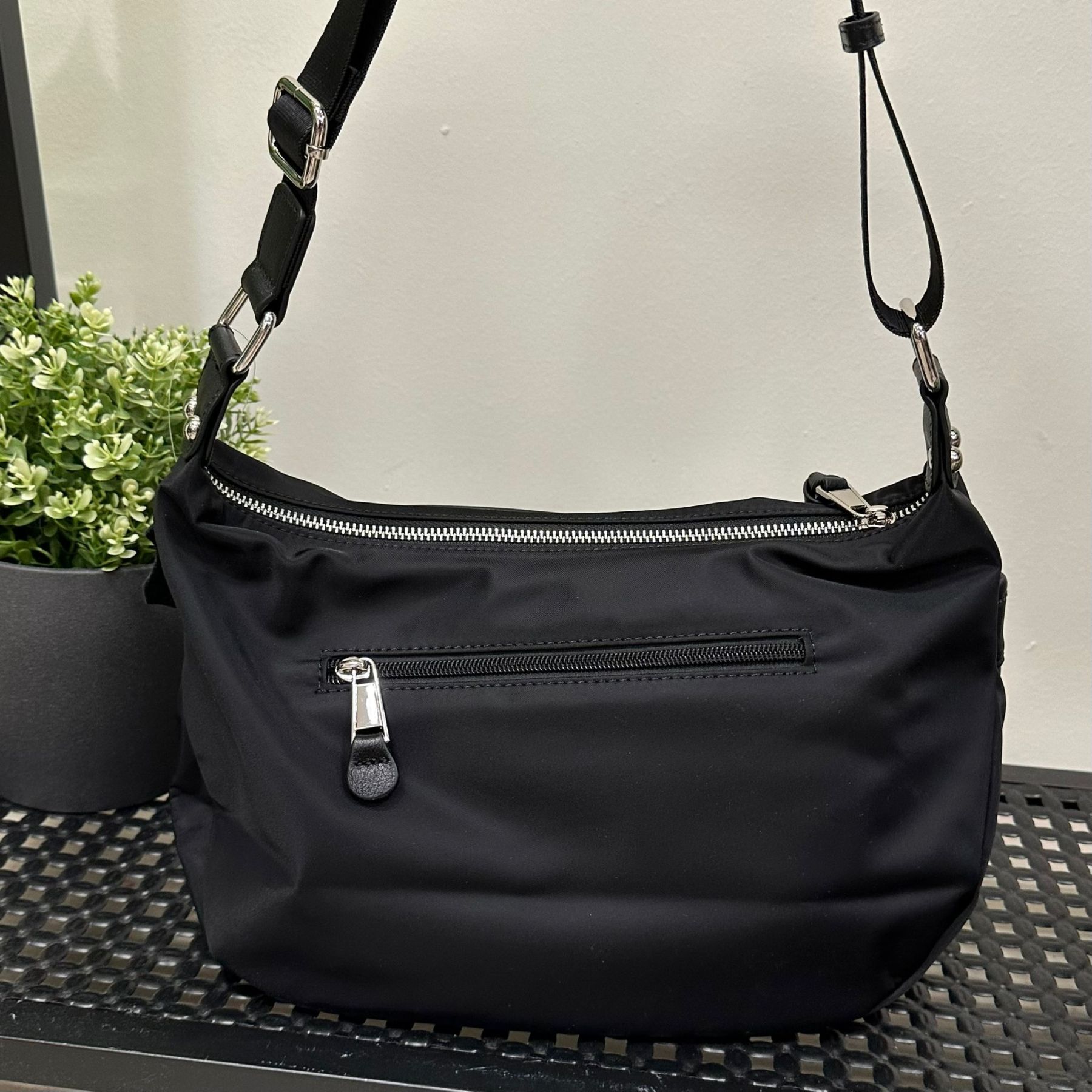 (D408)Bag