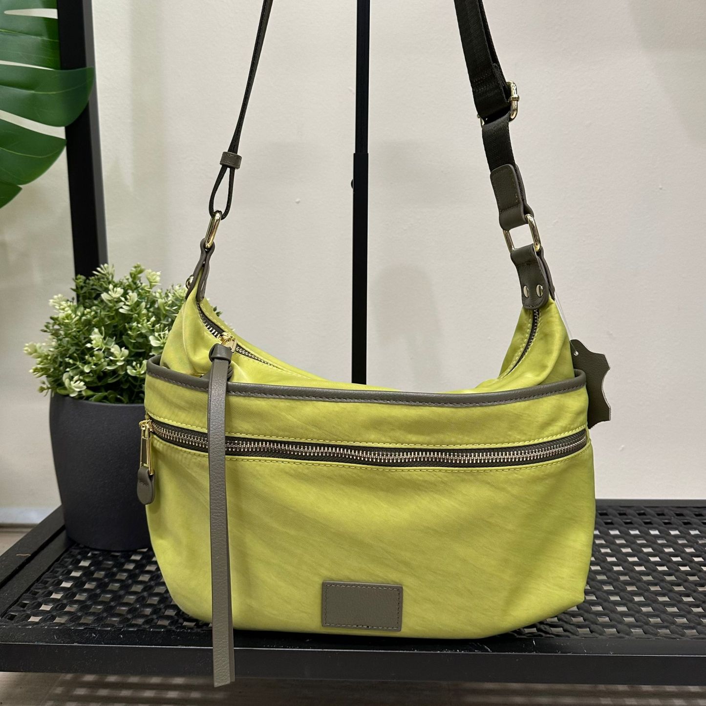 (D408)Bag