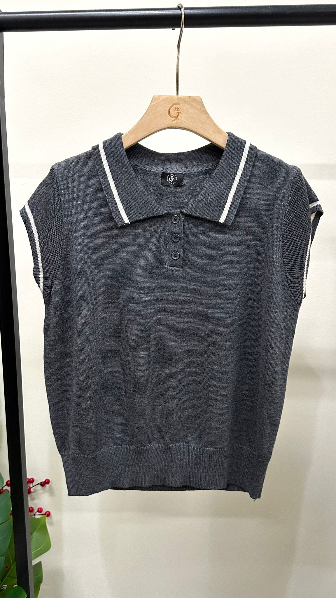 (D4086)GSK F.S Knitted Top