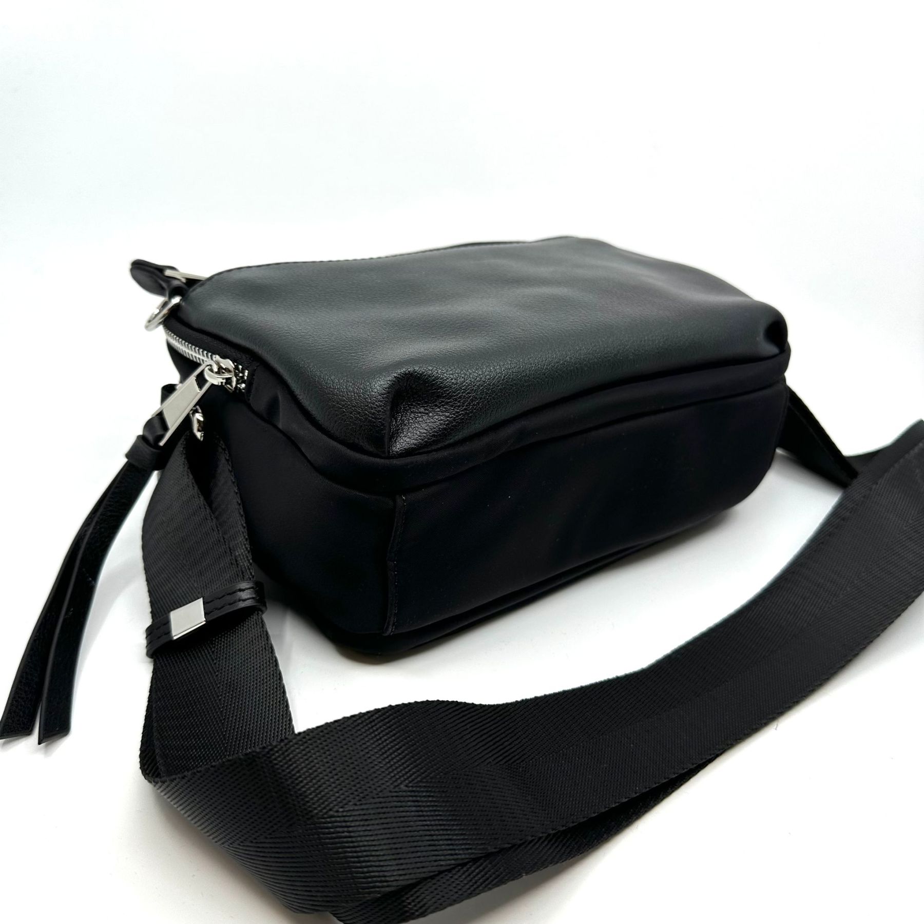 (D410)Bag