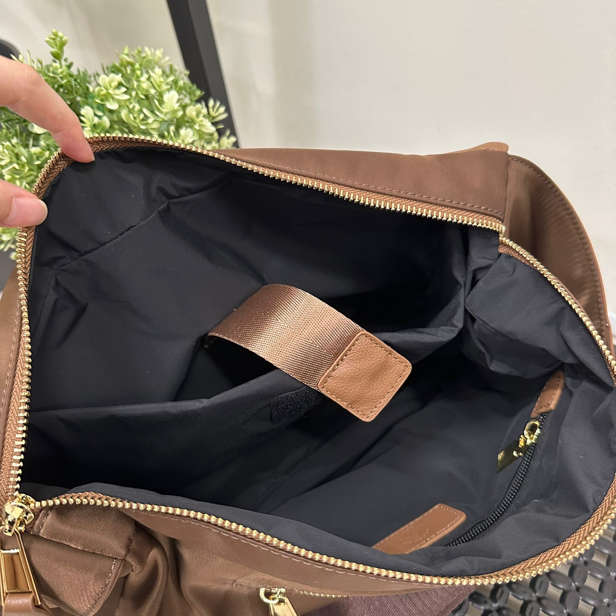(D411)Bag
