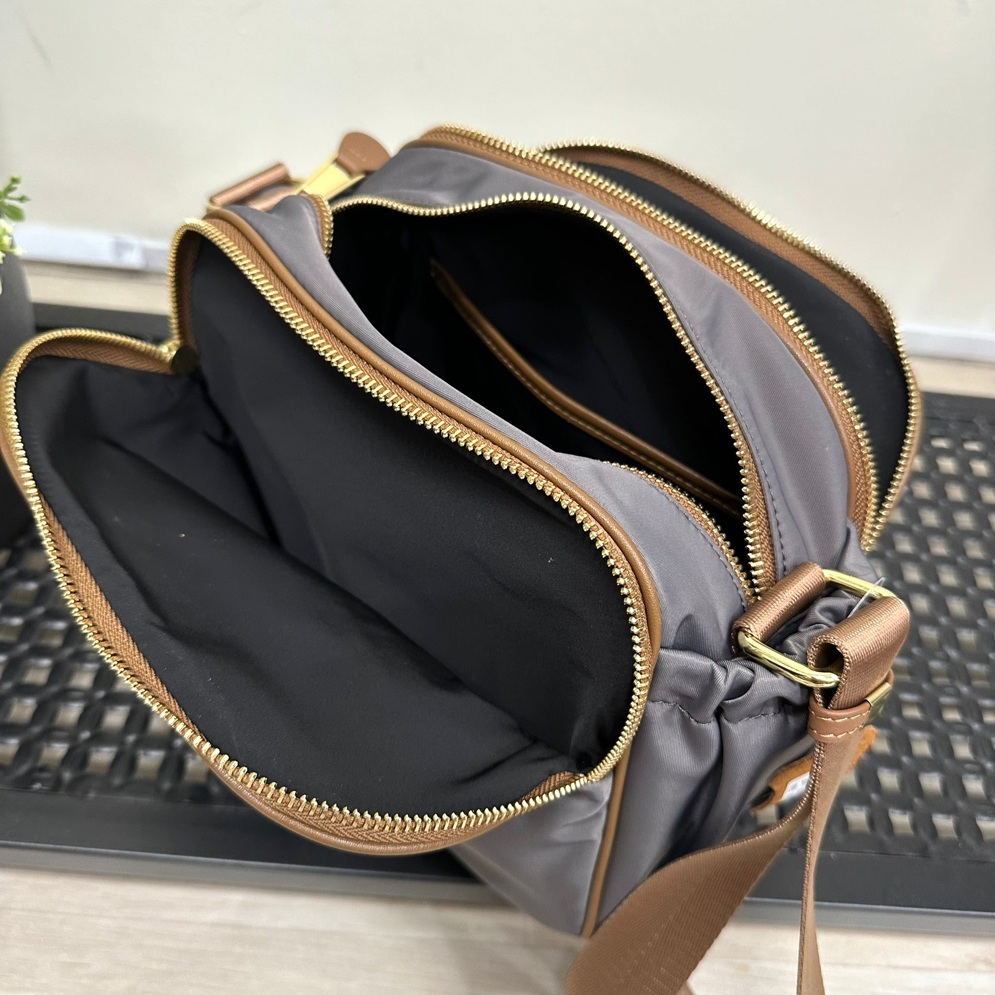 (D415)Bag