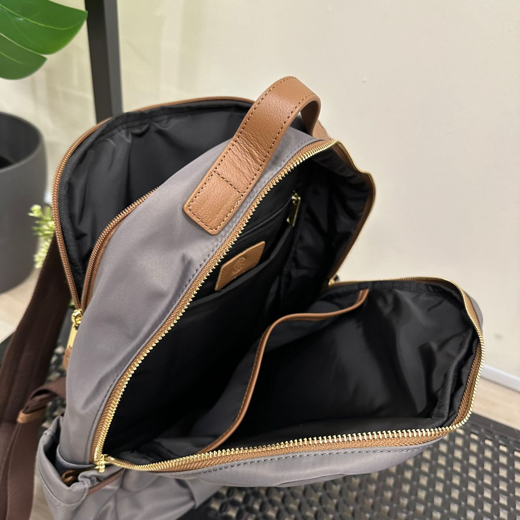 (D418)GSK F.S Backpack