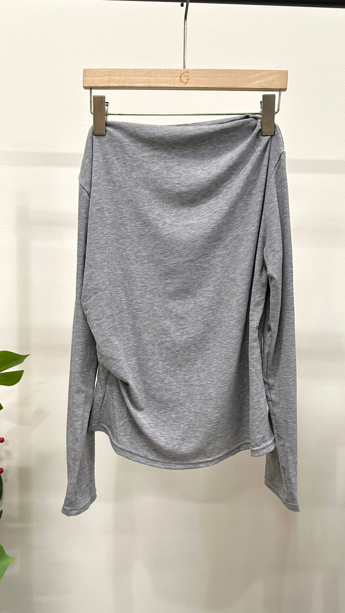 (D4191)Off Shoulder Top