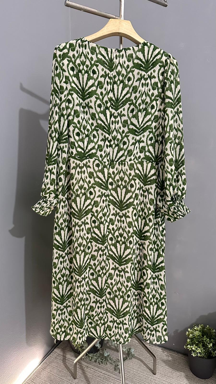 (D435)Dress