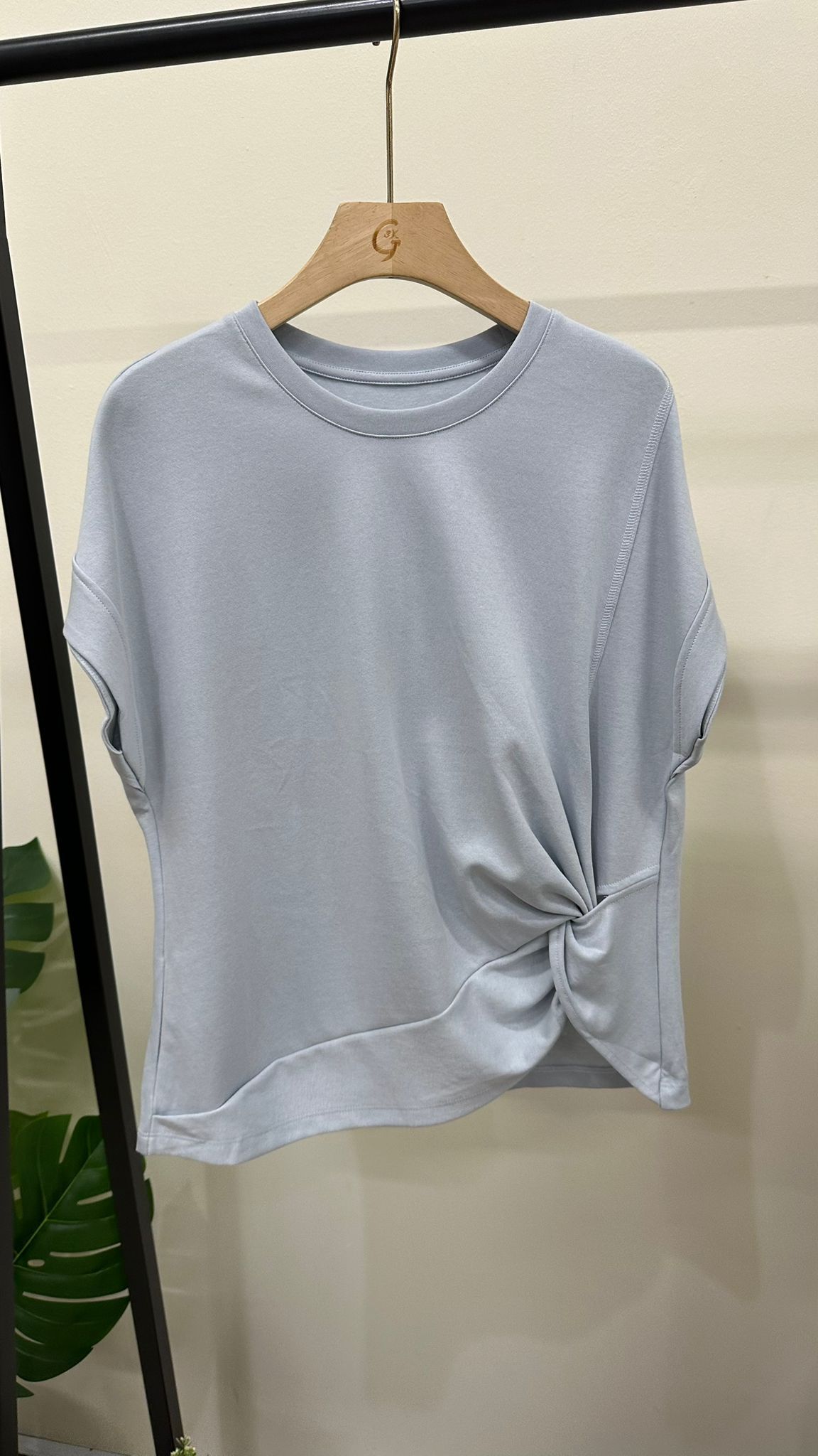 (D4385)Top
