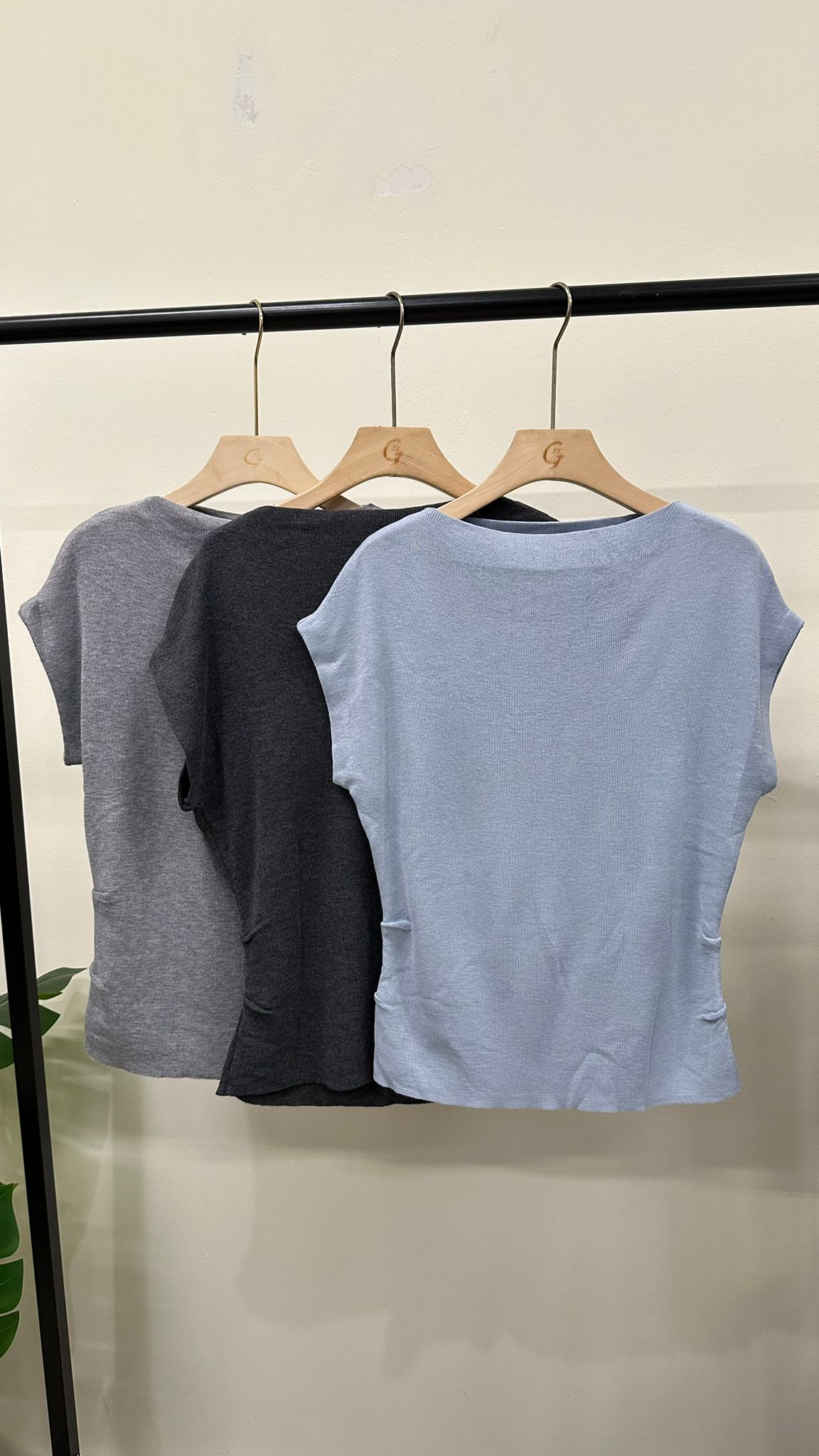 (D4422)Knitted Top