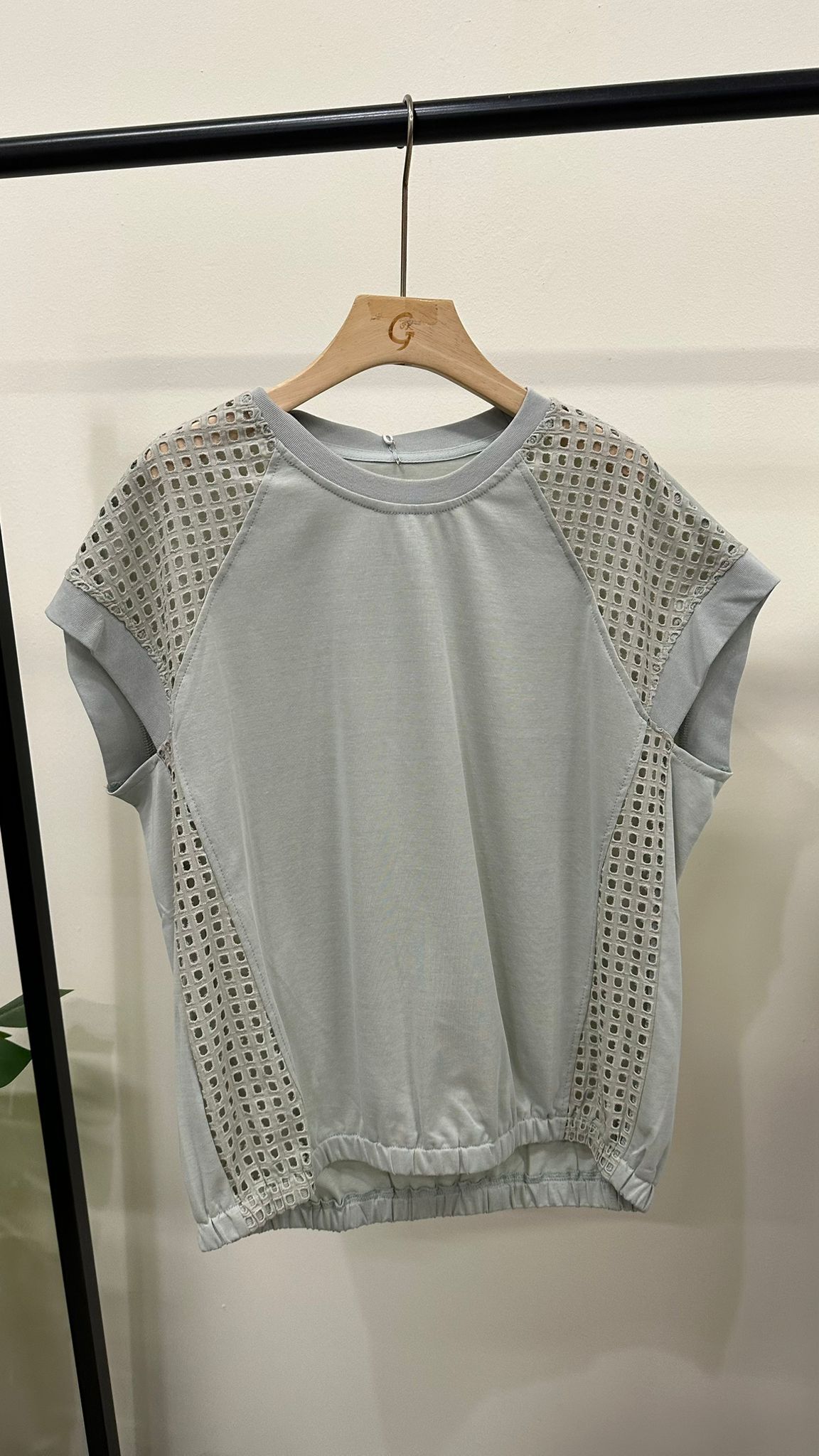 (D4432)Top