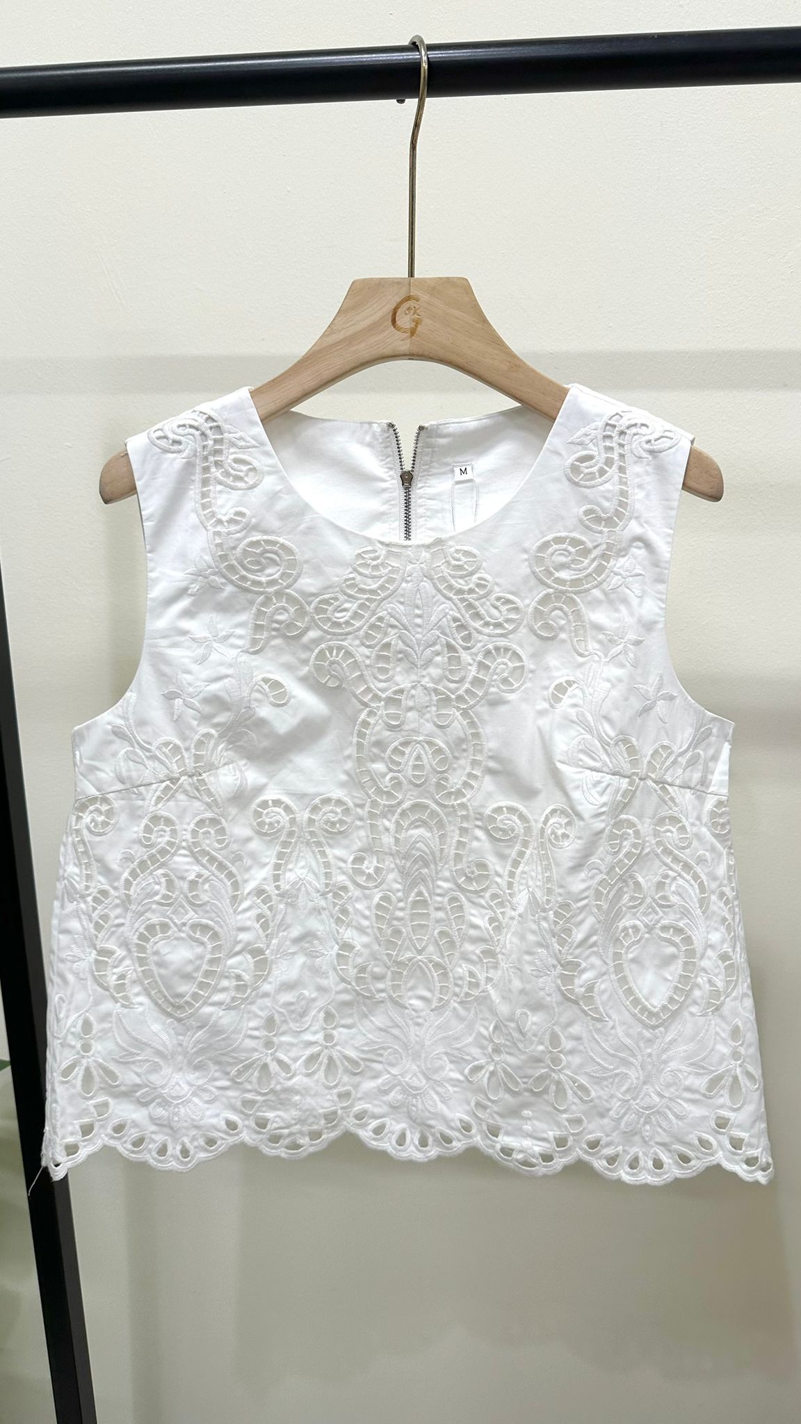 (D4448)Top