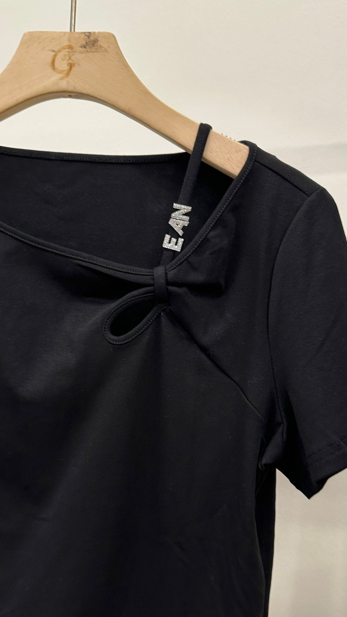 (D4493)Top