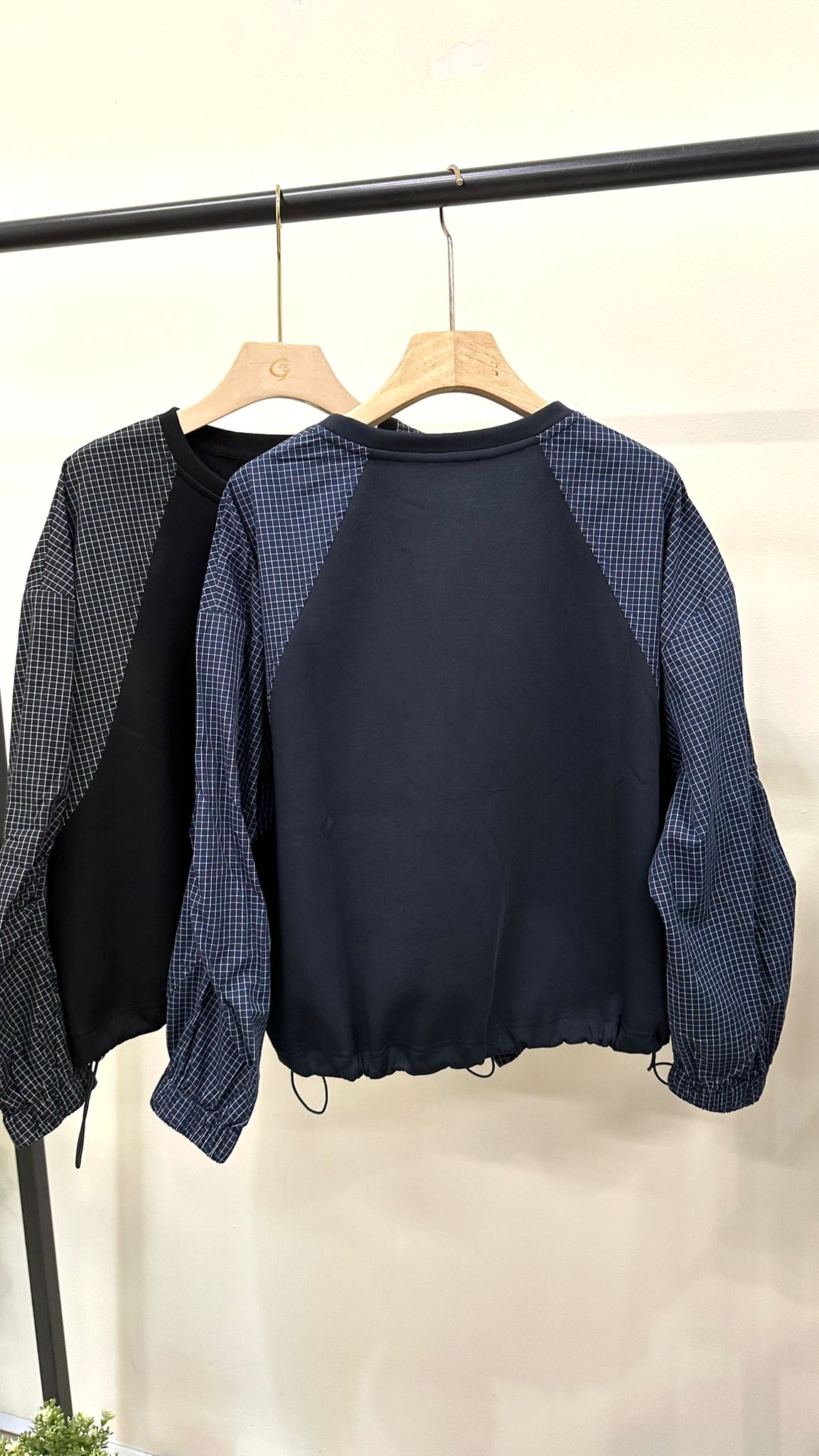 (D4504)Top