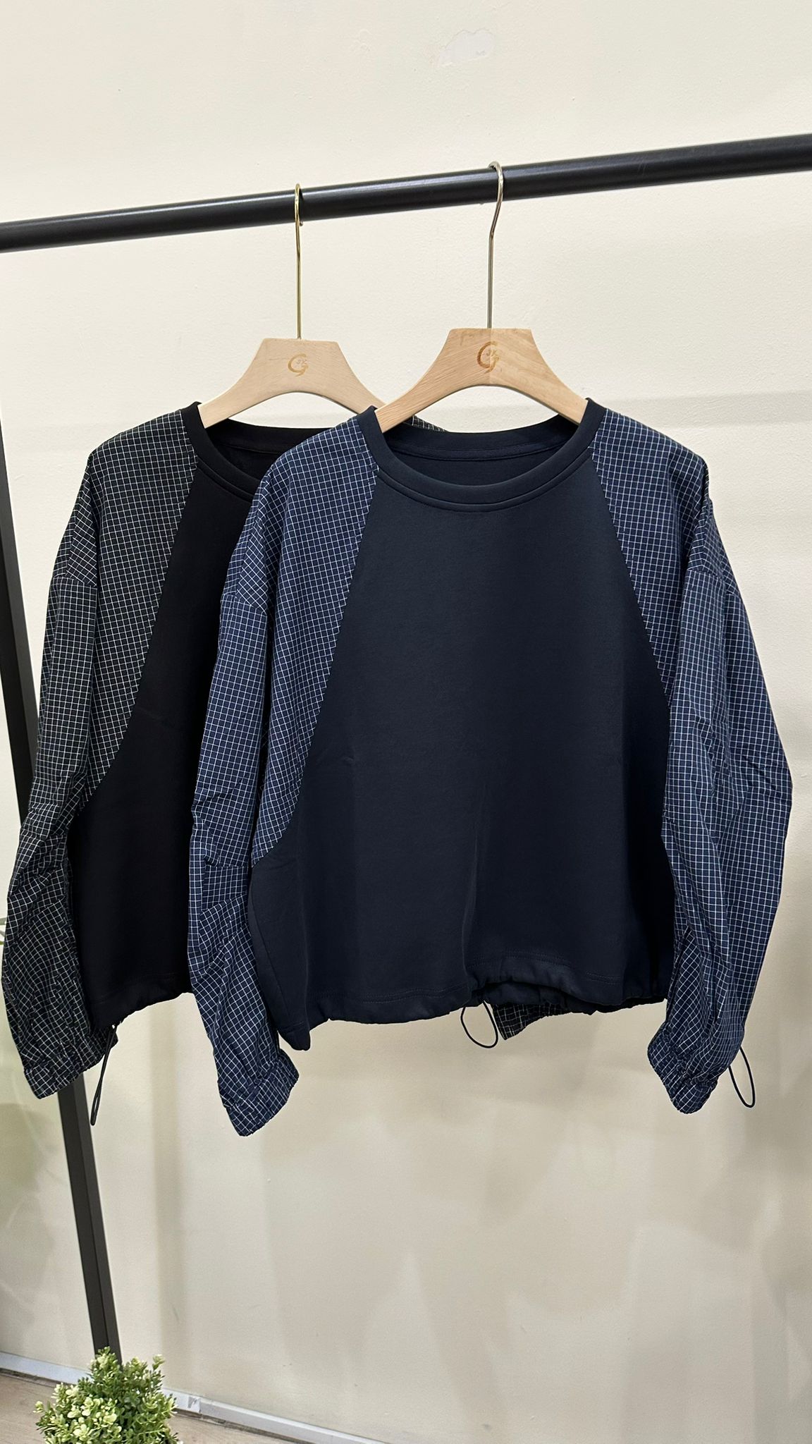 (D4504)Top