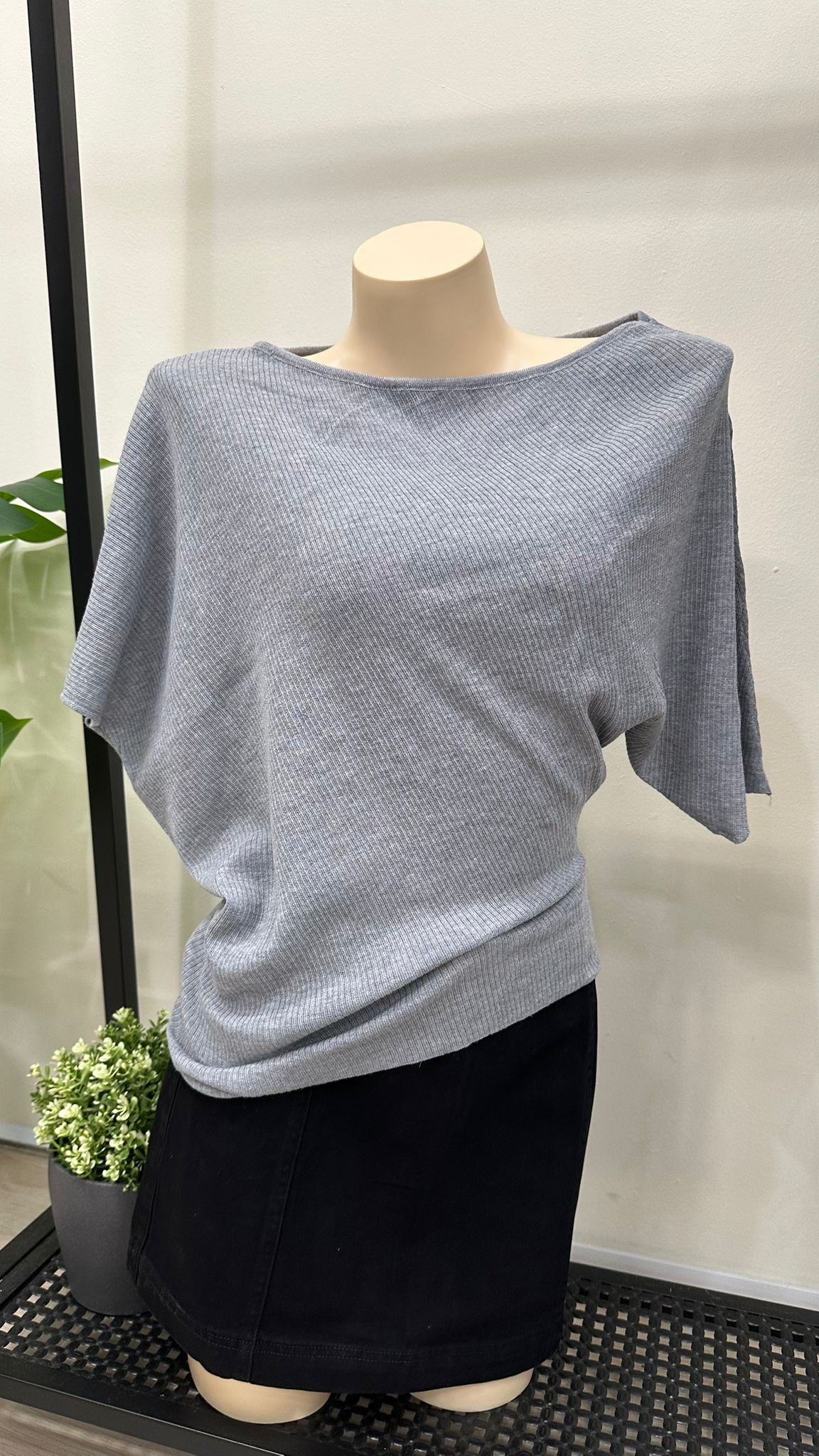 (D4518)Knitted Top