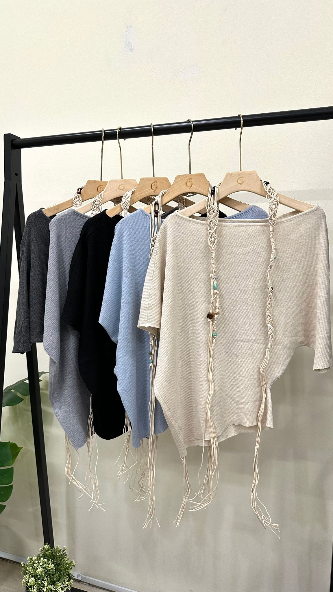 (D4518)Knitted Top