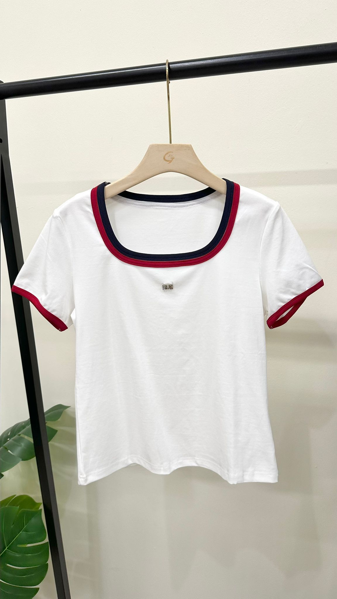 (D4523)Top