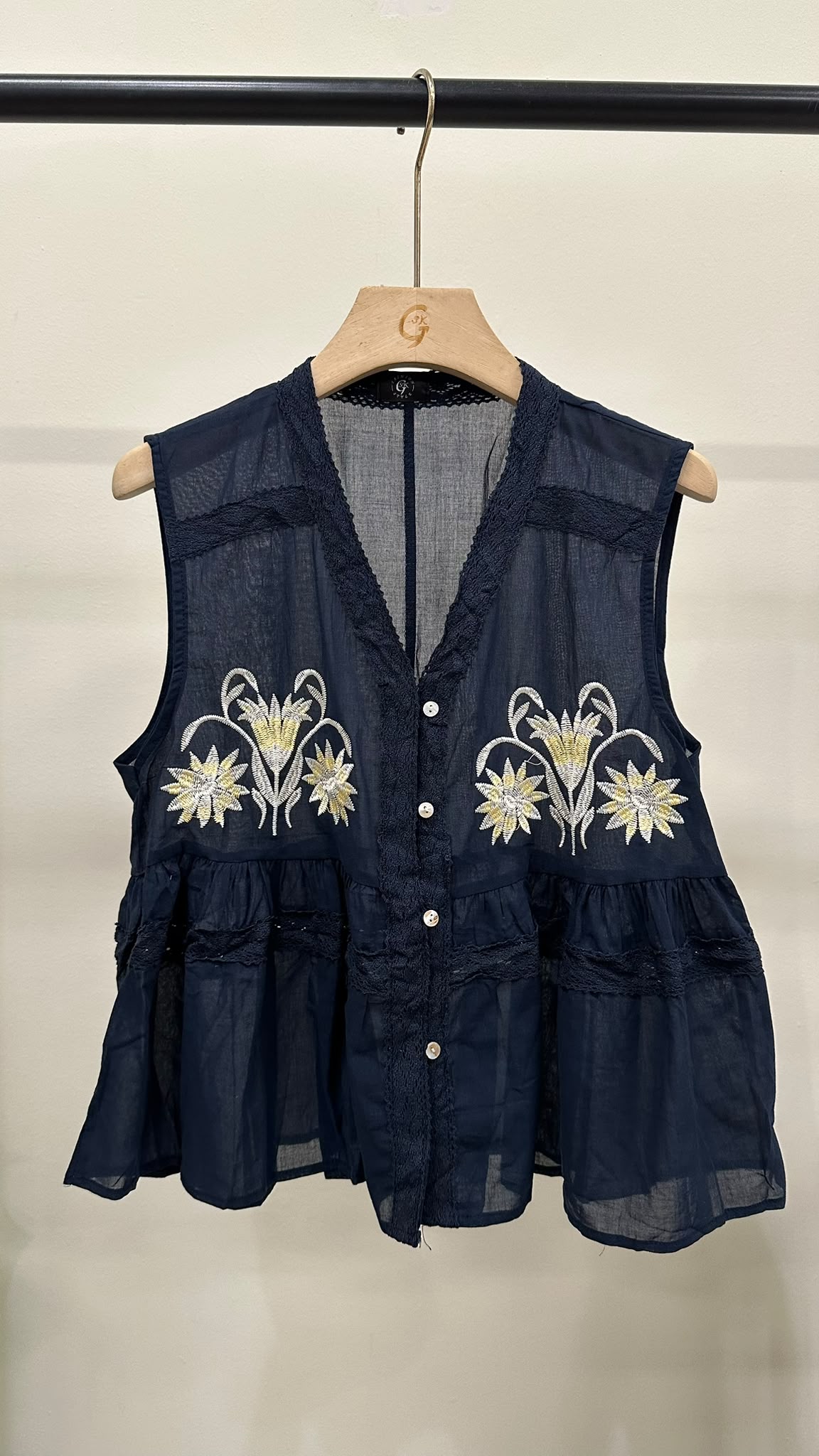 (D4553)GSK F.S Top