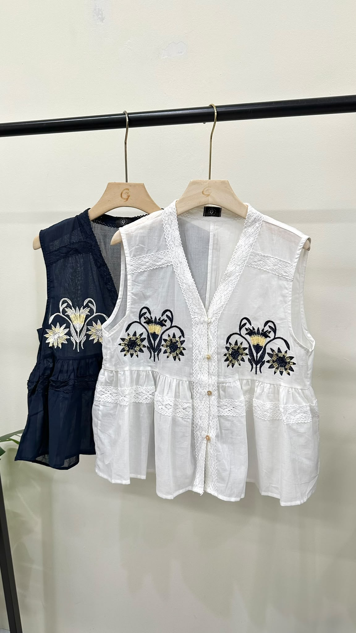 (D4553)GSK F.S Top