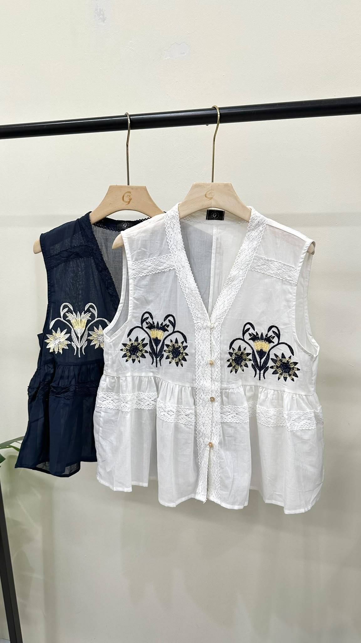 (D4553)GSK F.S Top