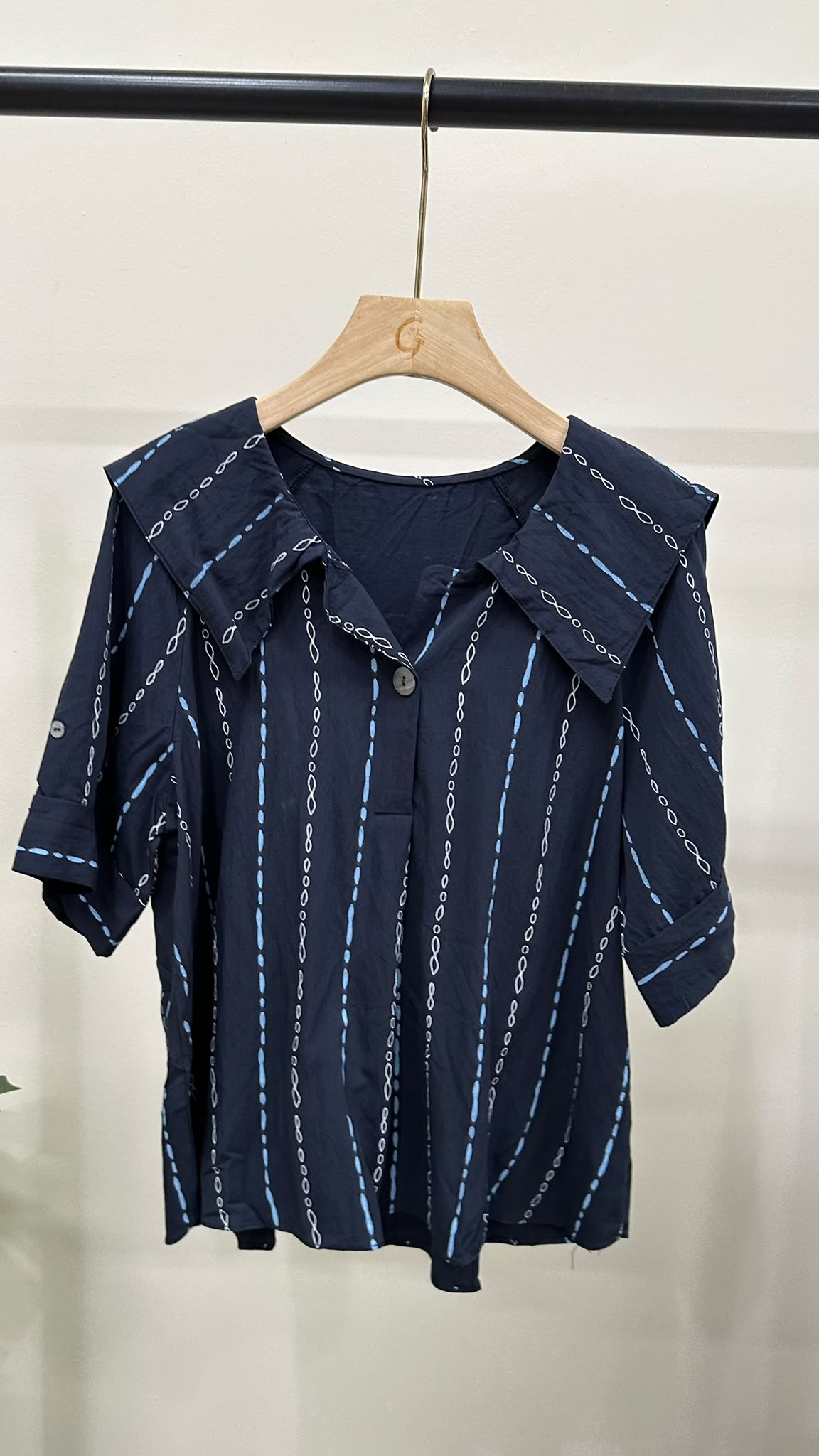 (D4562)Top
