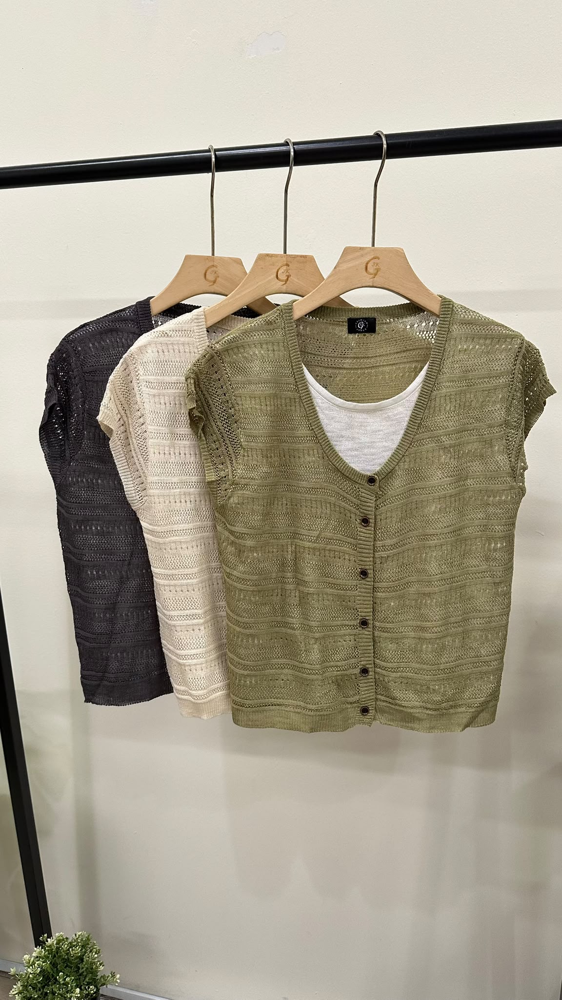 (D4571)Knitted Top