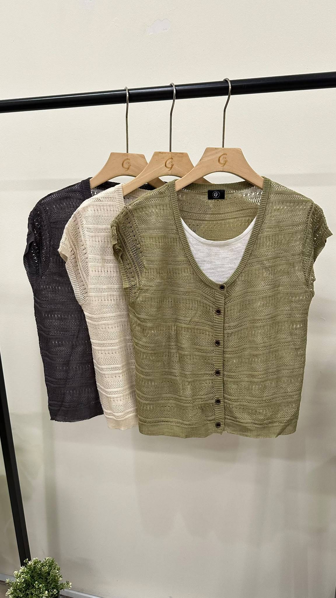 (D4571)Knitted Top