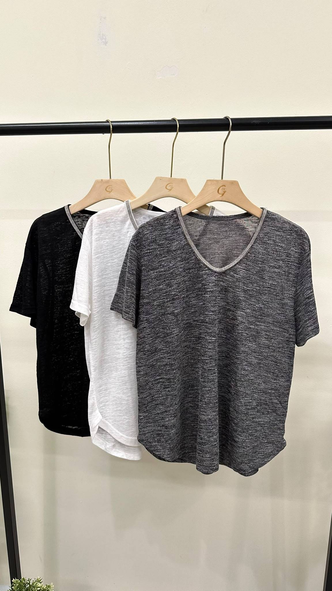 (D4581)Top