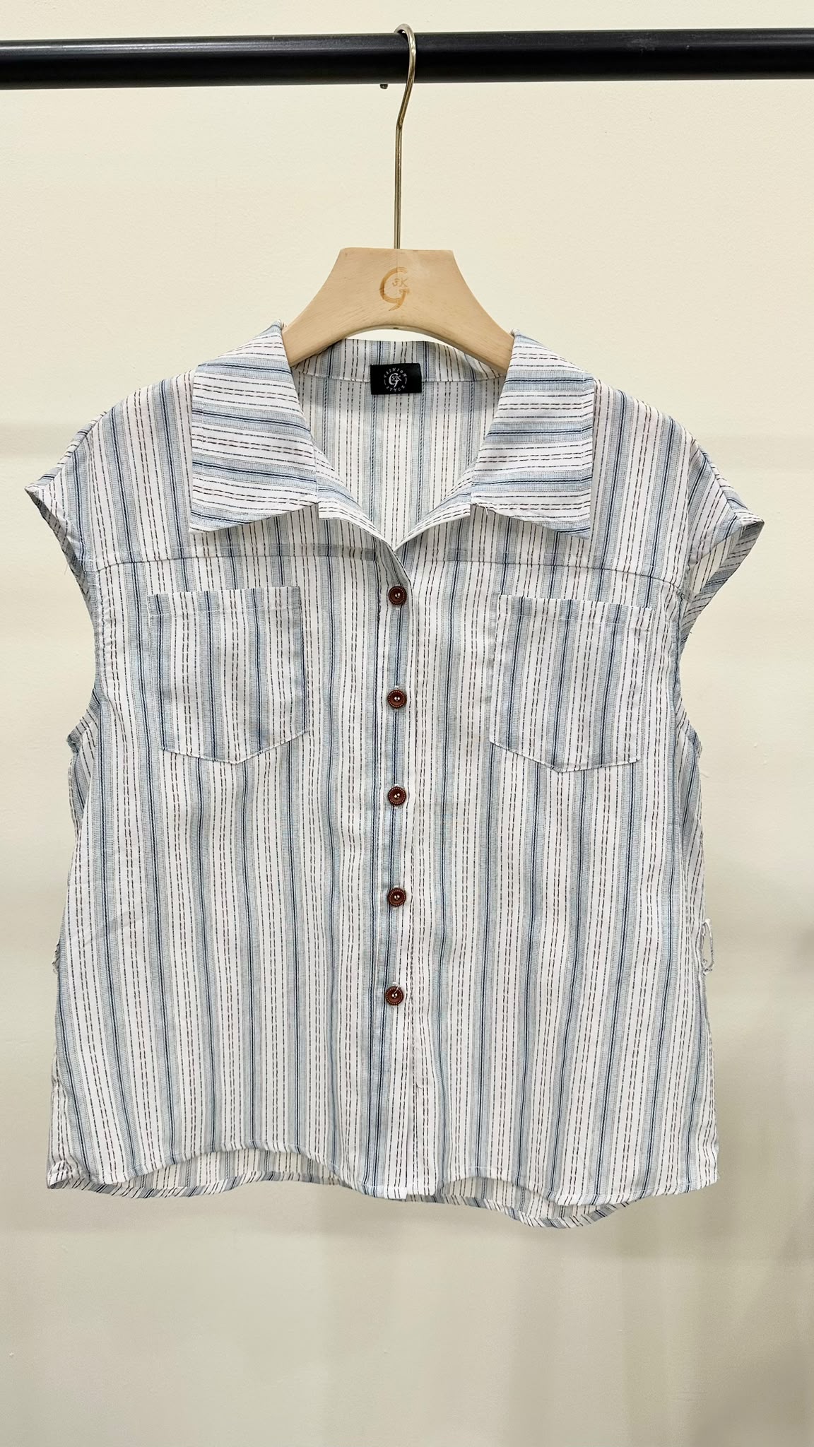 (D4588)Top