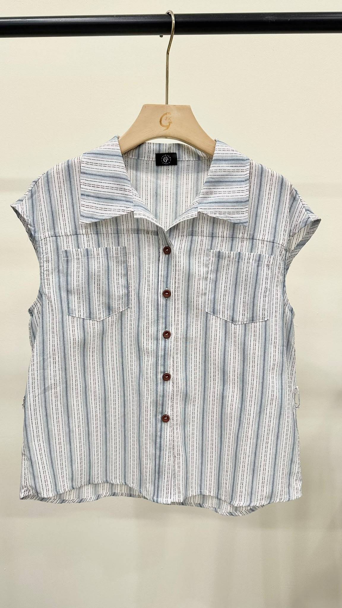(D4588)Top
