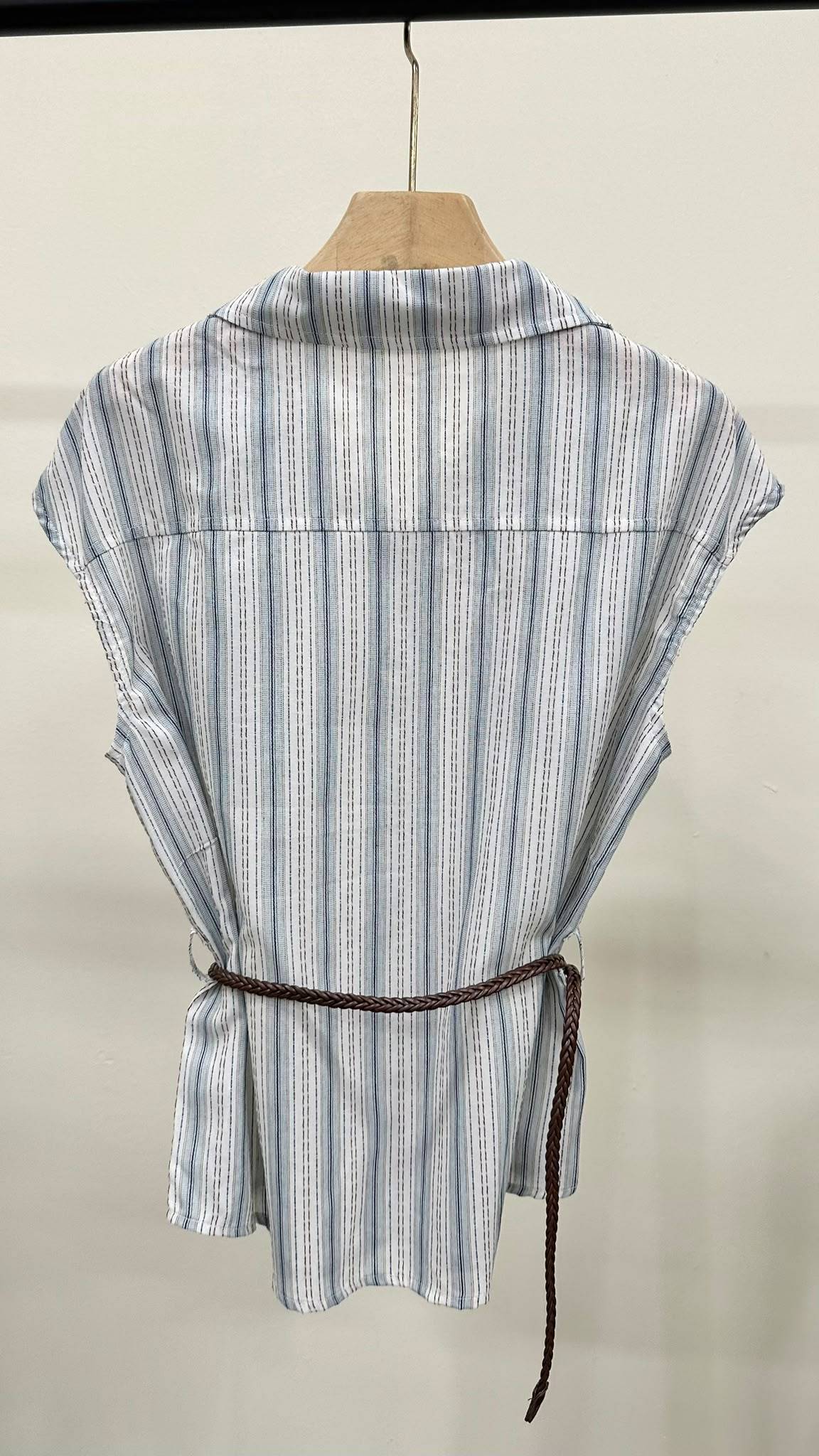 (D4588)Top
