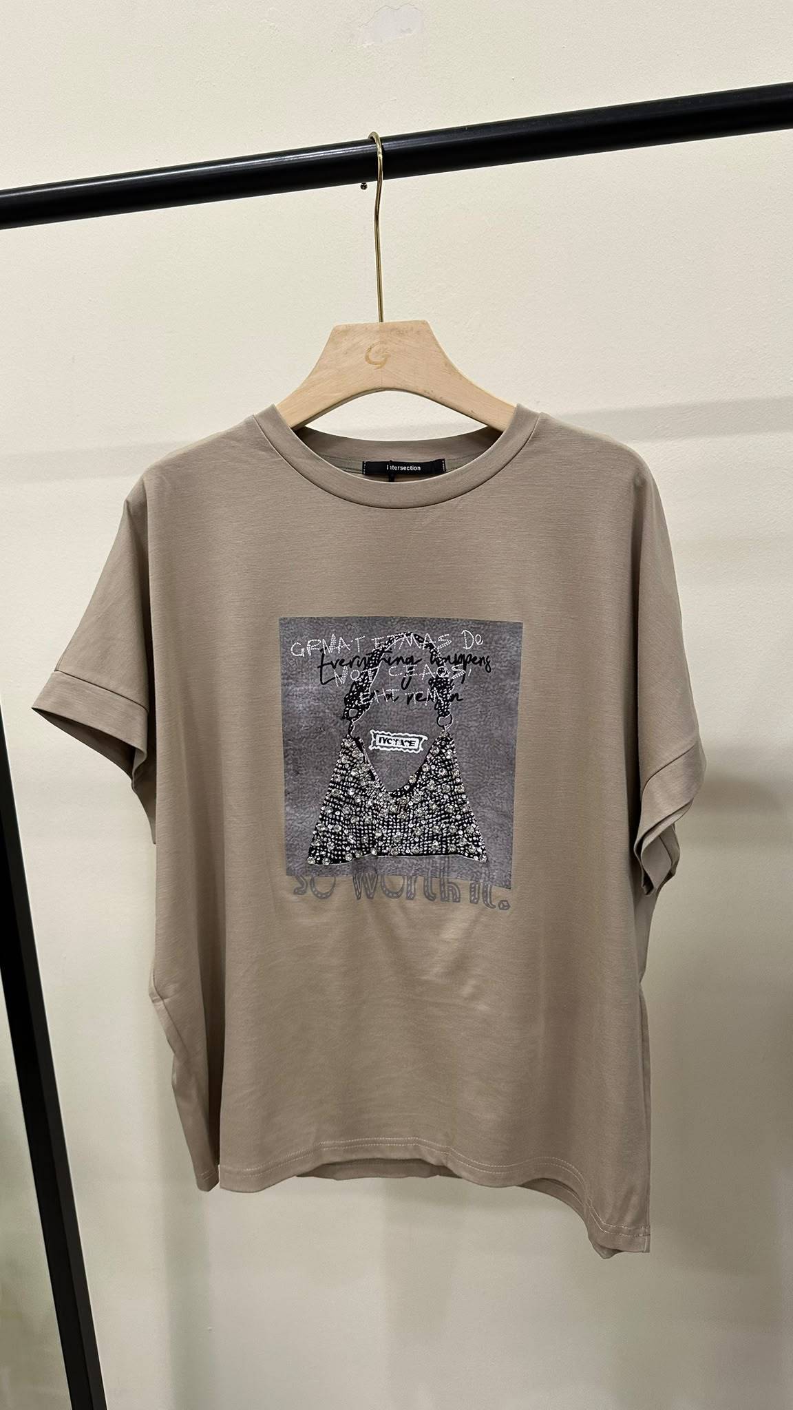 (D4599)Top