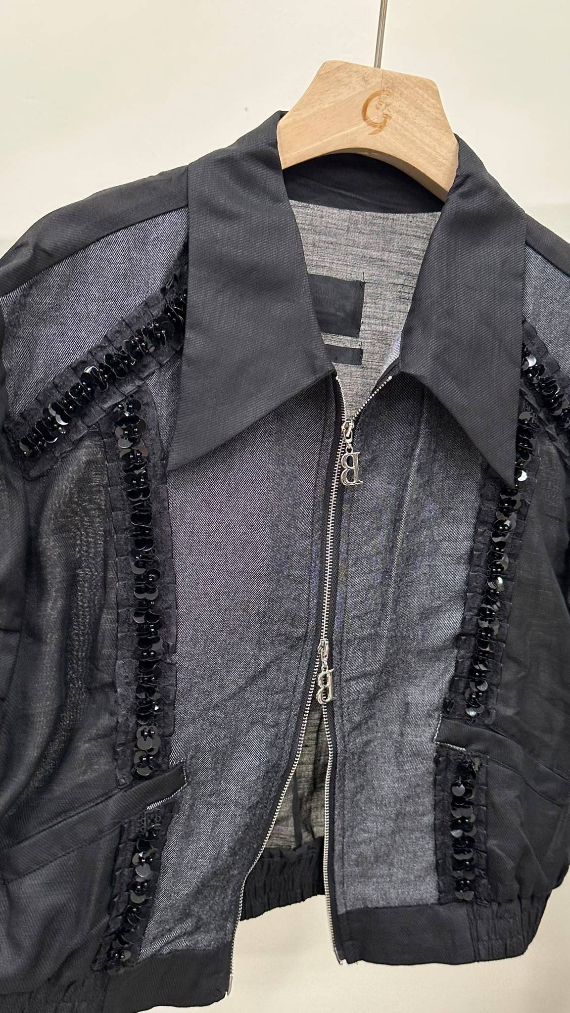 (D4618)Top