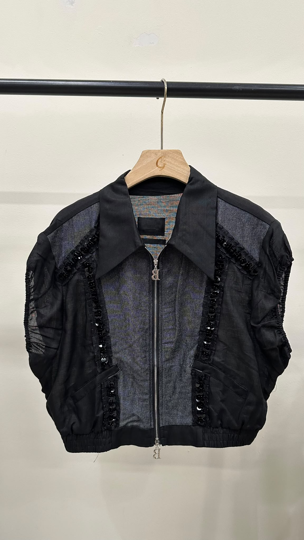 (D4618)Top