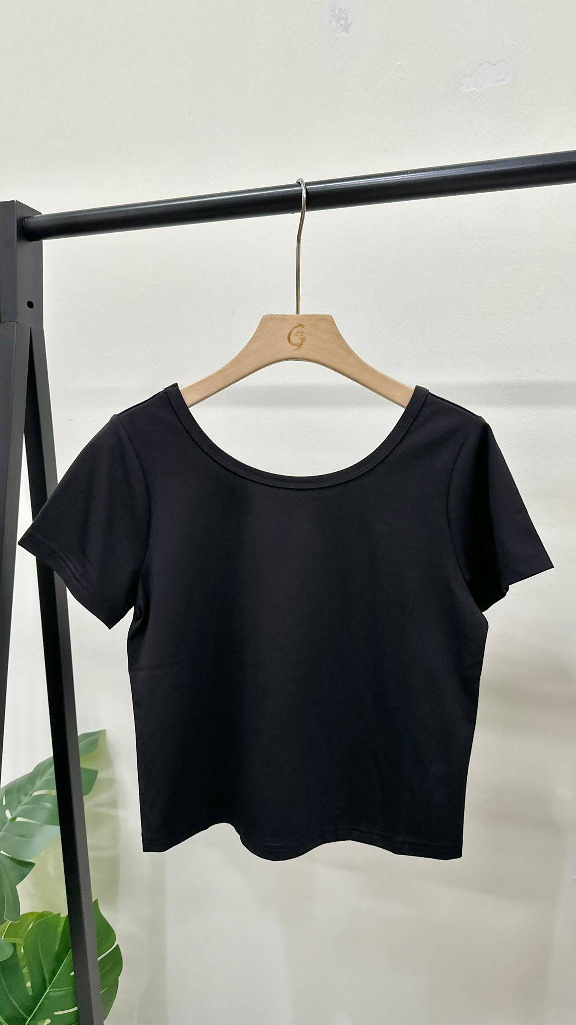 (D4621)Top