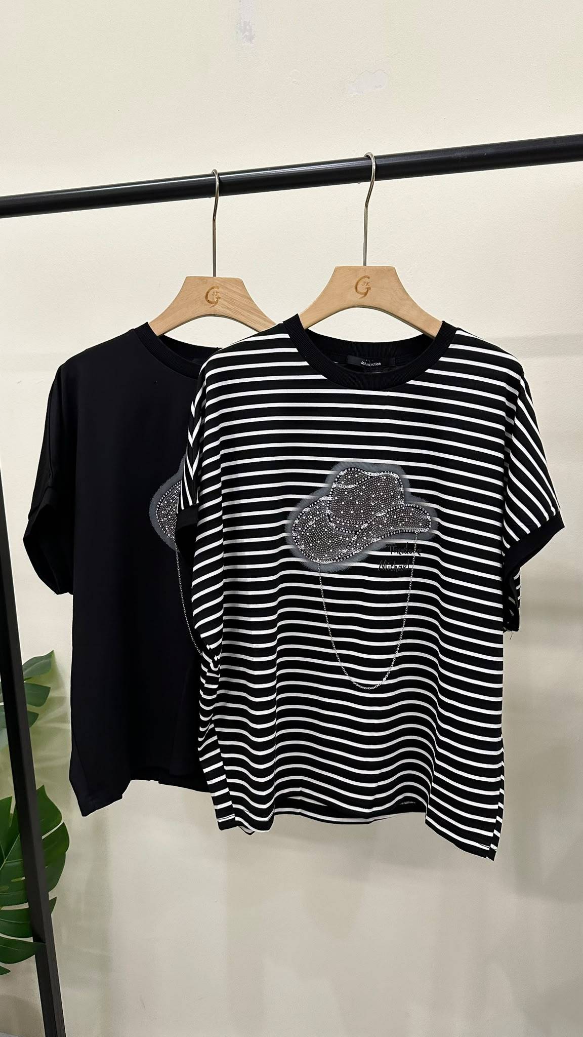 (D4624)Top