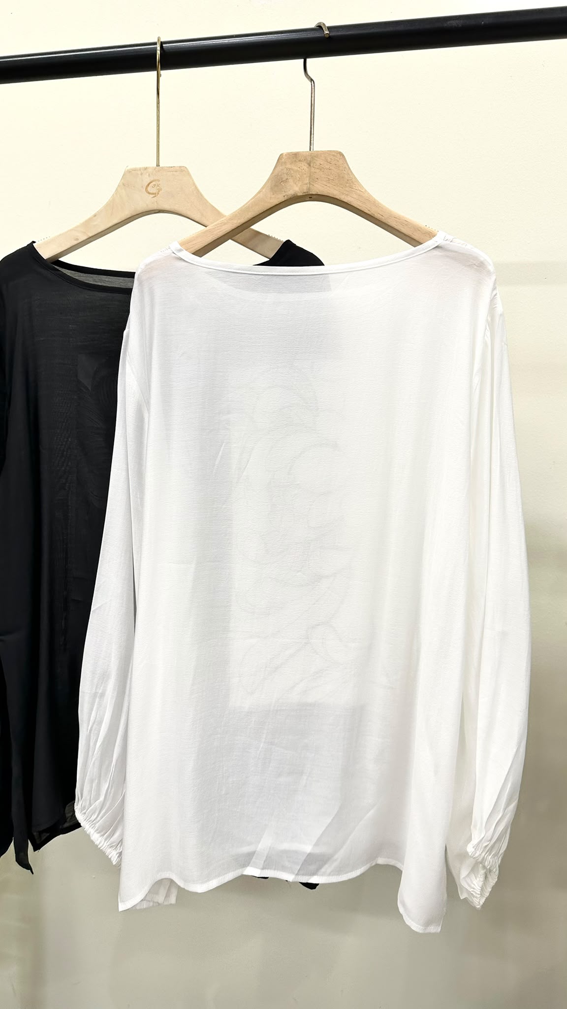 (D4629)Top
