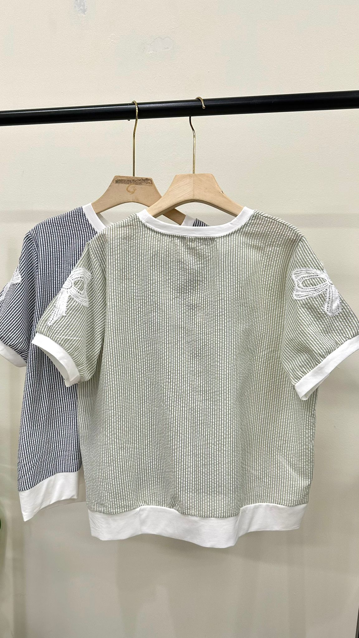 (D4641)Top