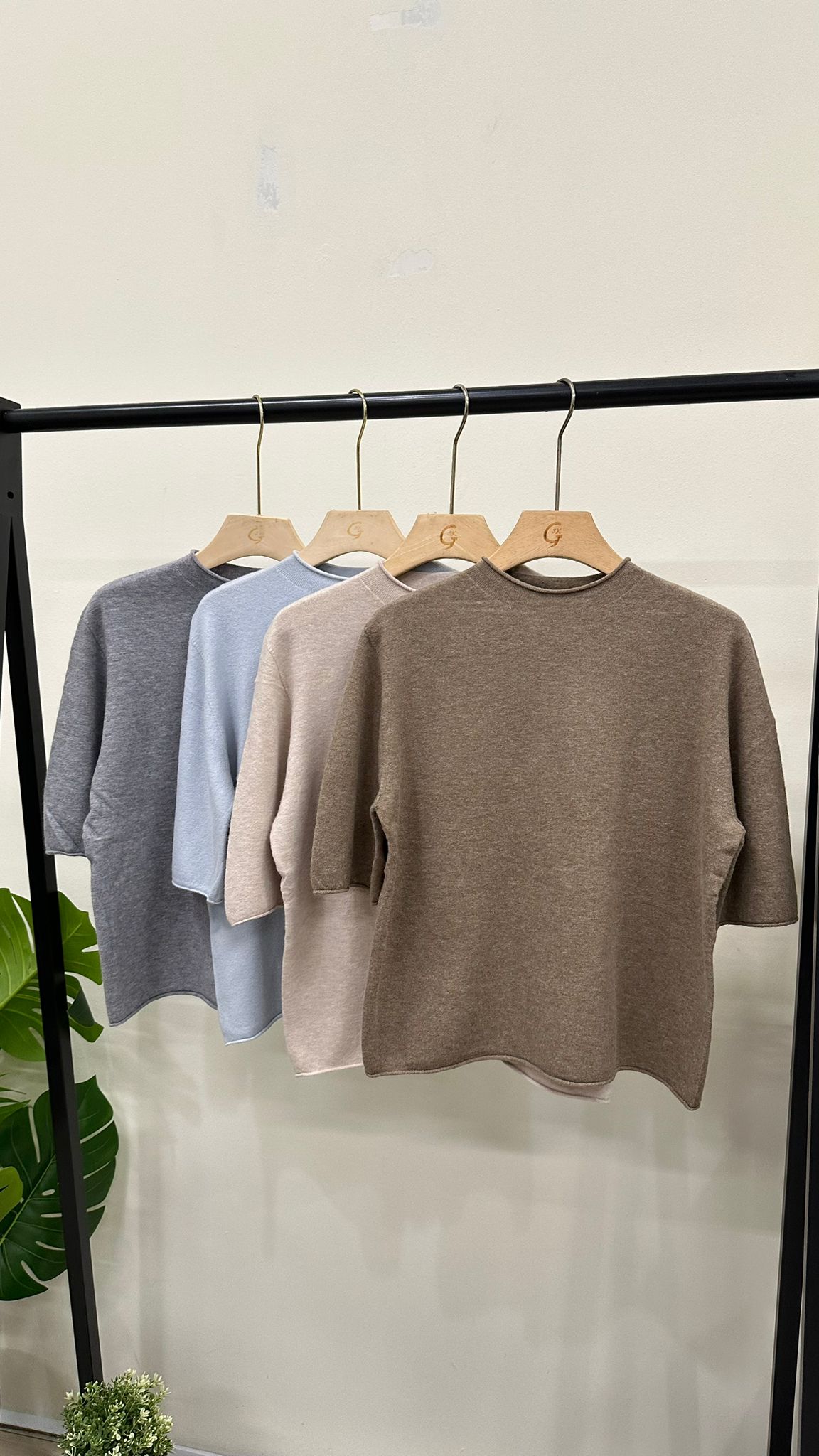 (D4645)Knitted Top