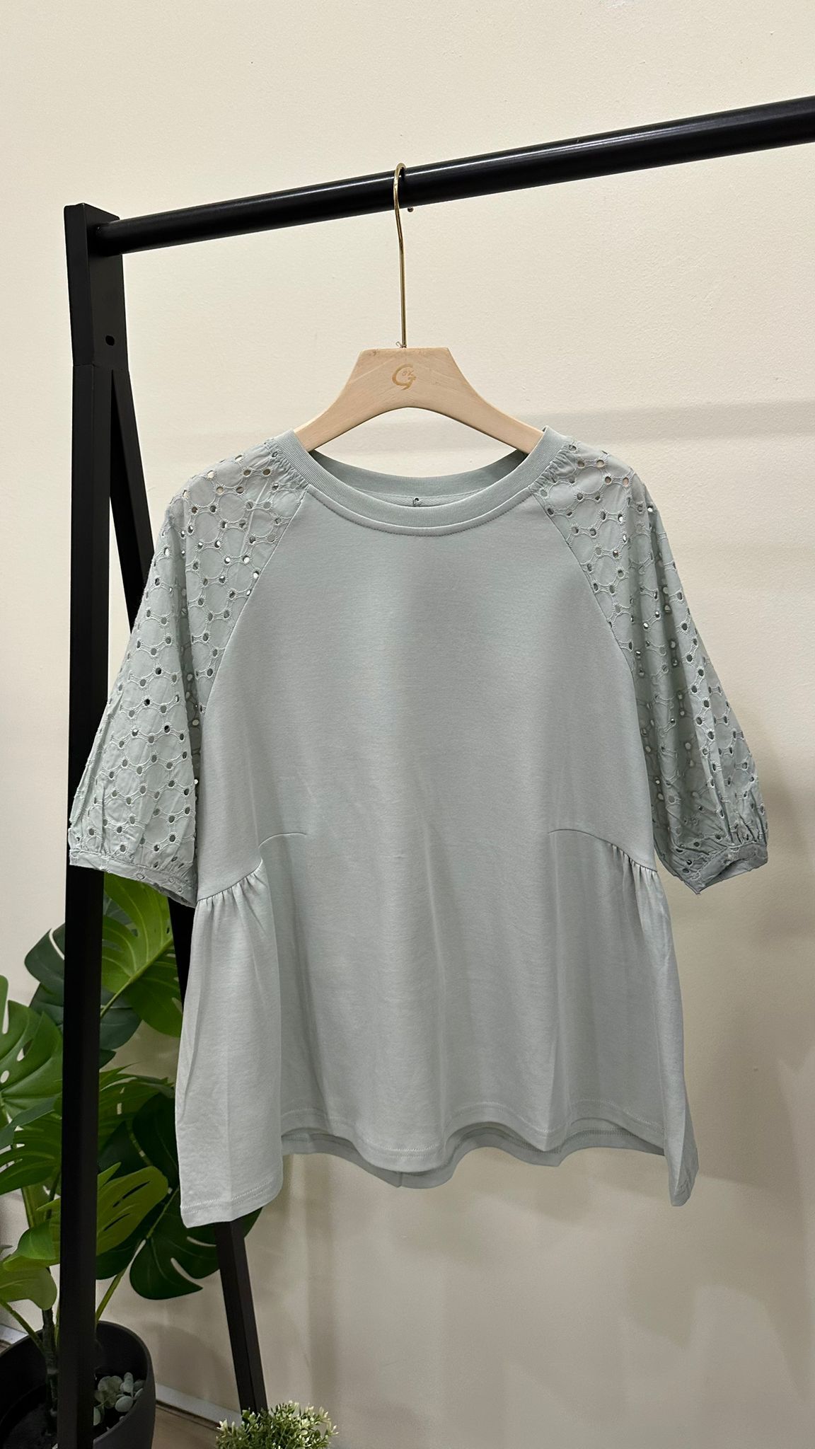 (D4646)Top